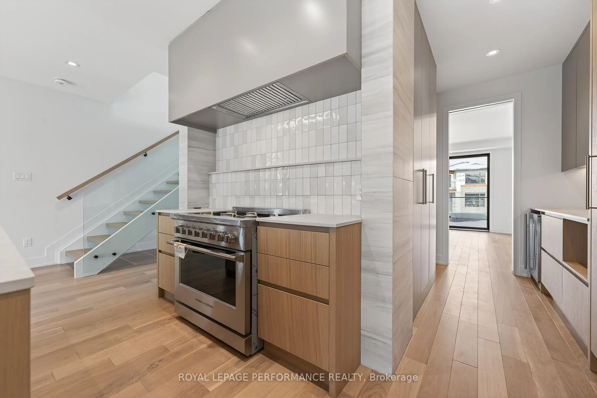 Photo 12 of 306 Selby Avenue, Ottawa, Westboro North — HOMEH