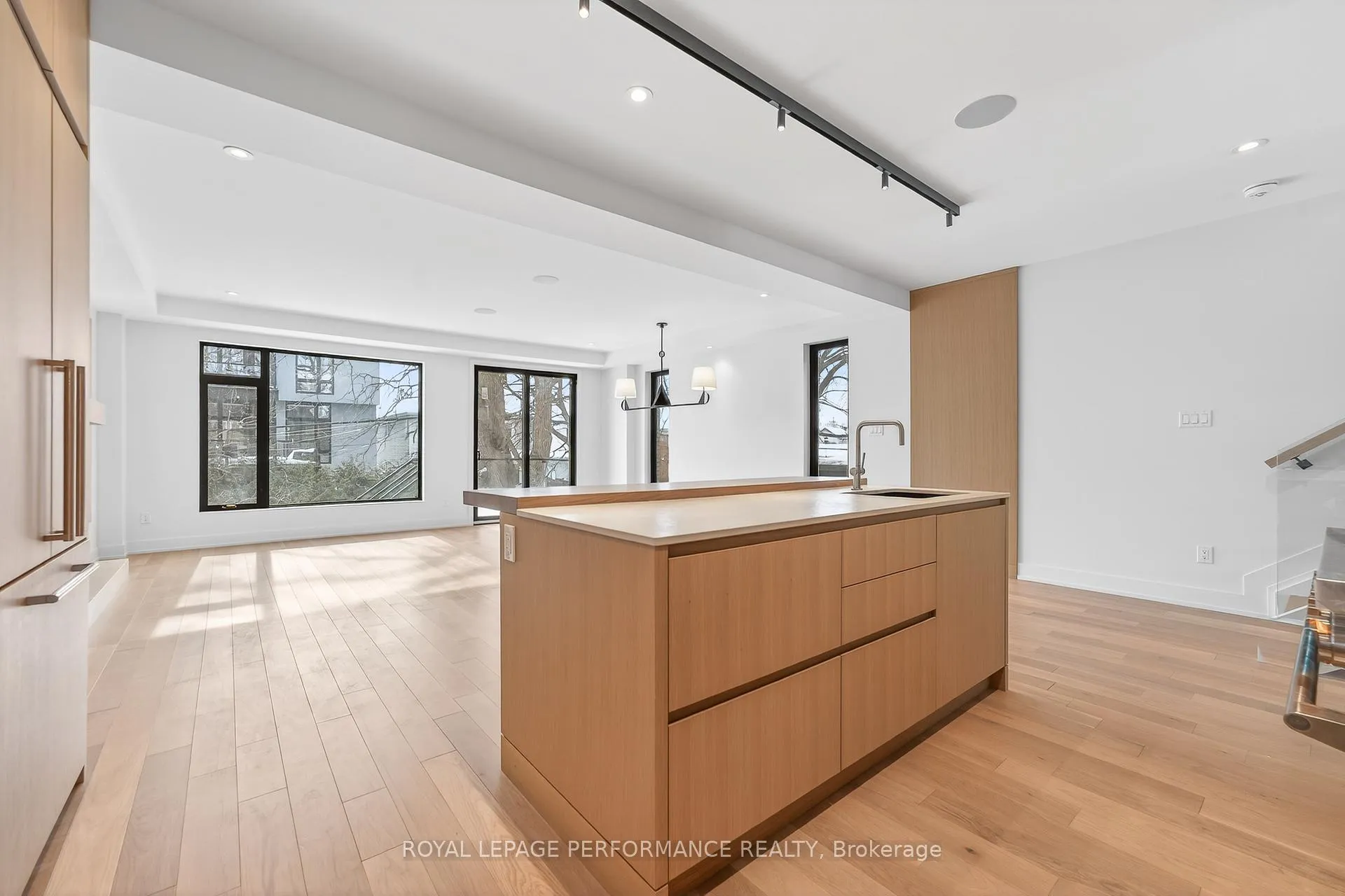 Photo 14 of 306 Selby Avenue, Ottawa, Westboro North — HOMEH