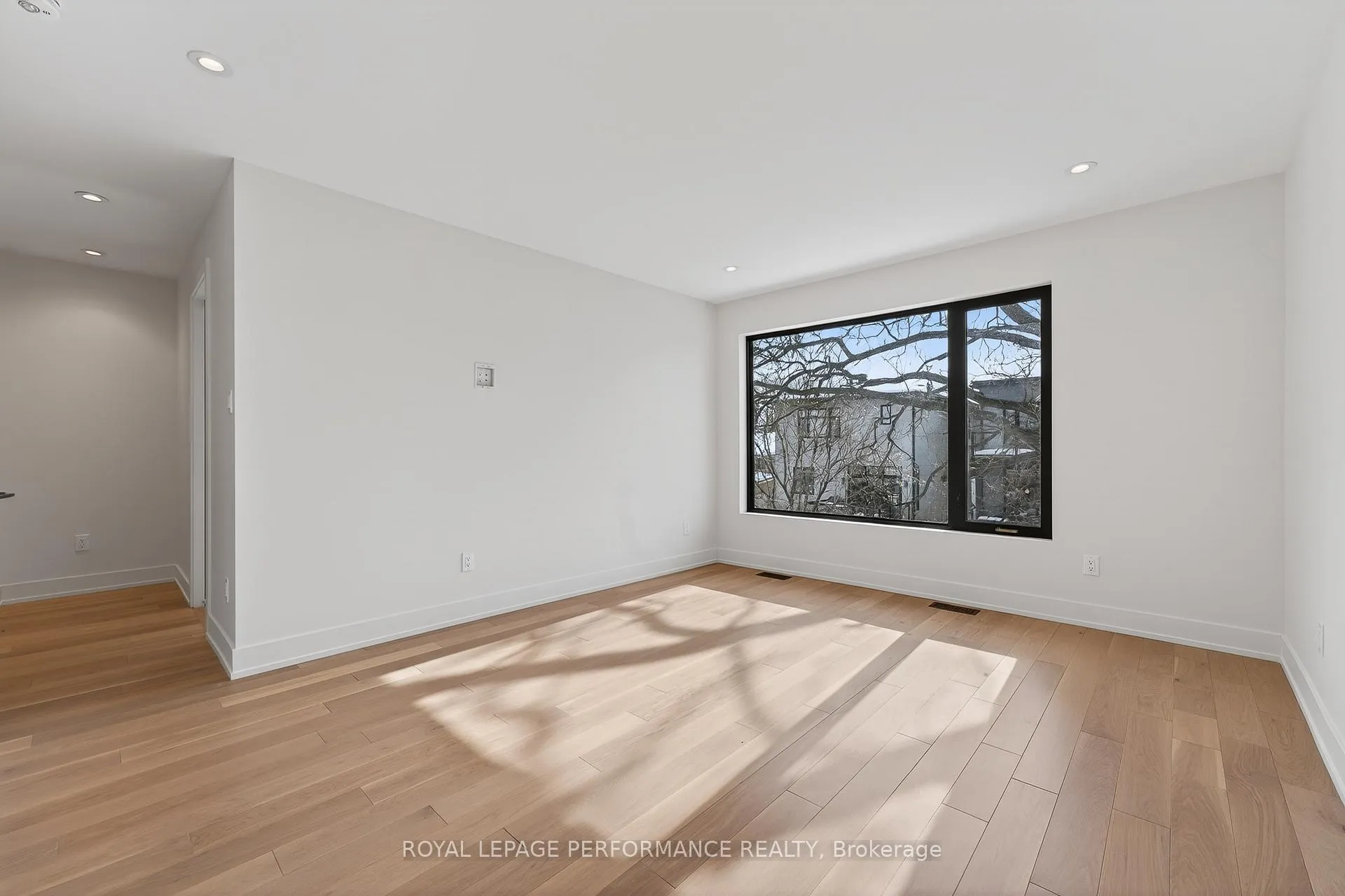Photo 22 of 306 Selby Avenue, Ottawa, Westboro North — HOMEH
