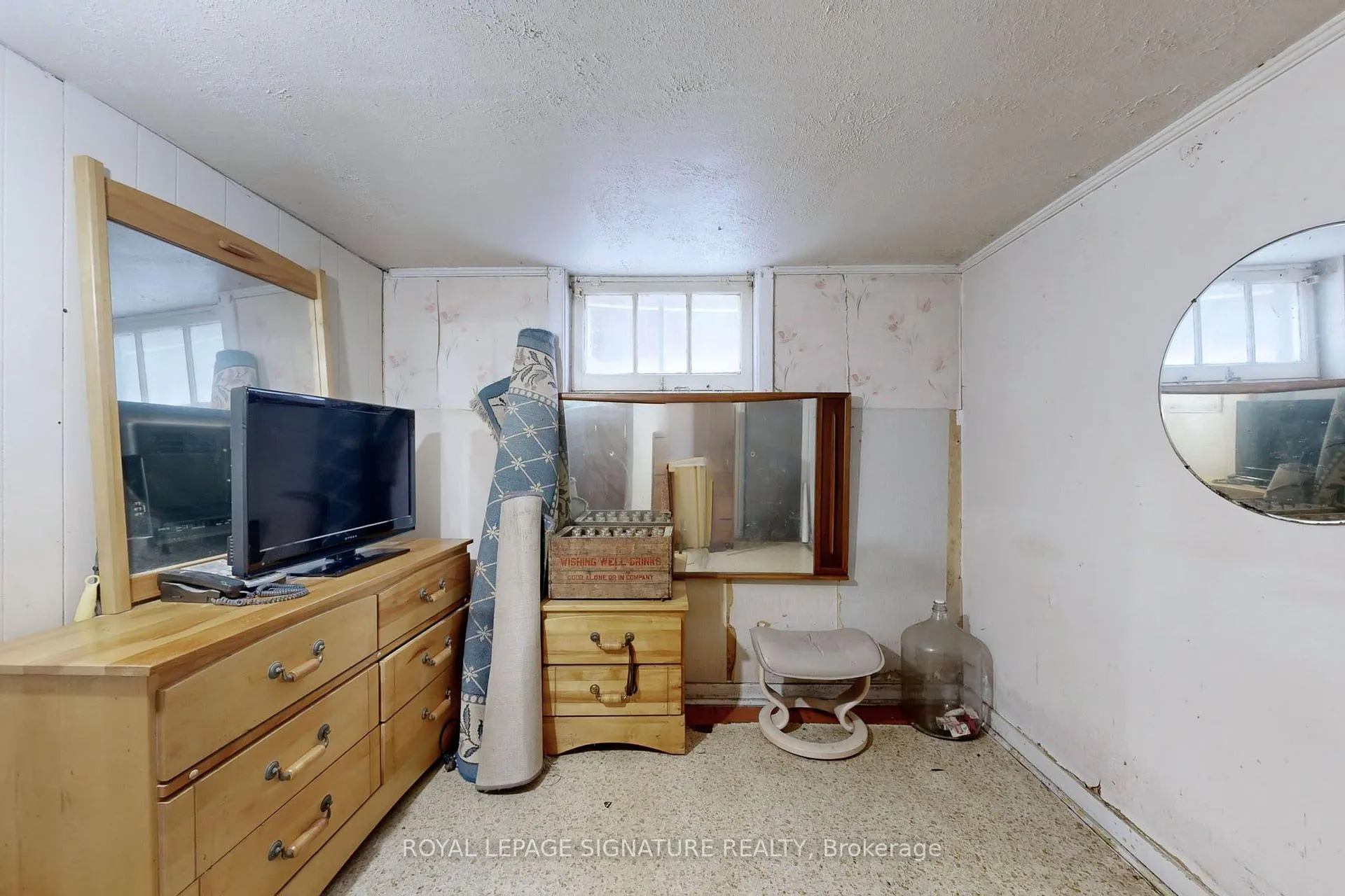 Photo 32 of 132 Phillip Avenue, Scarborough, Birchcliffe-Cliffside — HOMEH