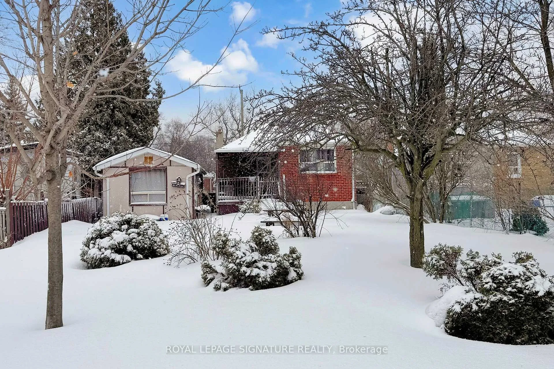 Photo 37 of 132 Phillip Avenue, Scarborough, Birchcliffe-Cliffside — HOMEH