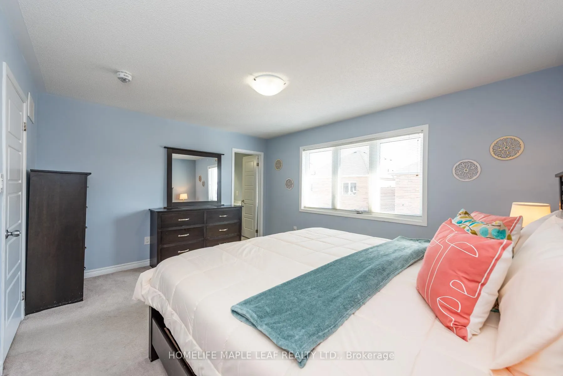 Photo 19 of 49 Lothbury Drive, Brampton, Northwest Brampton — HOMEH