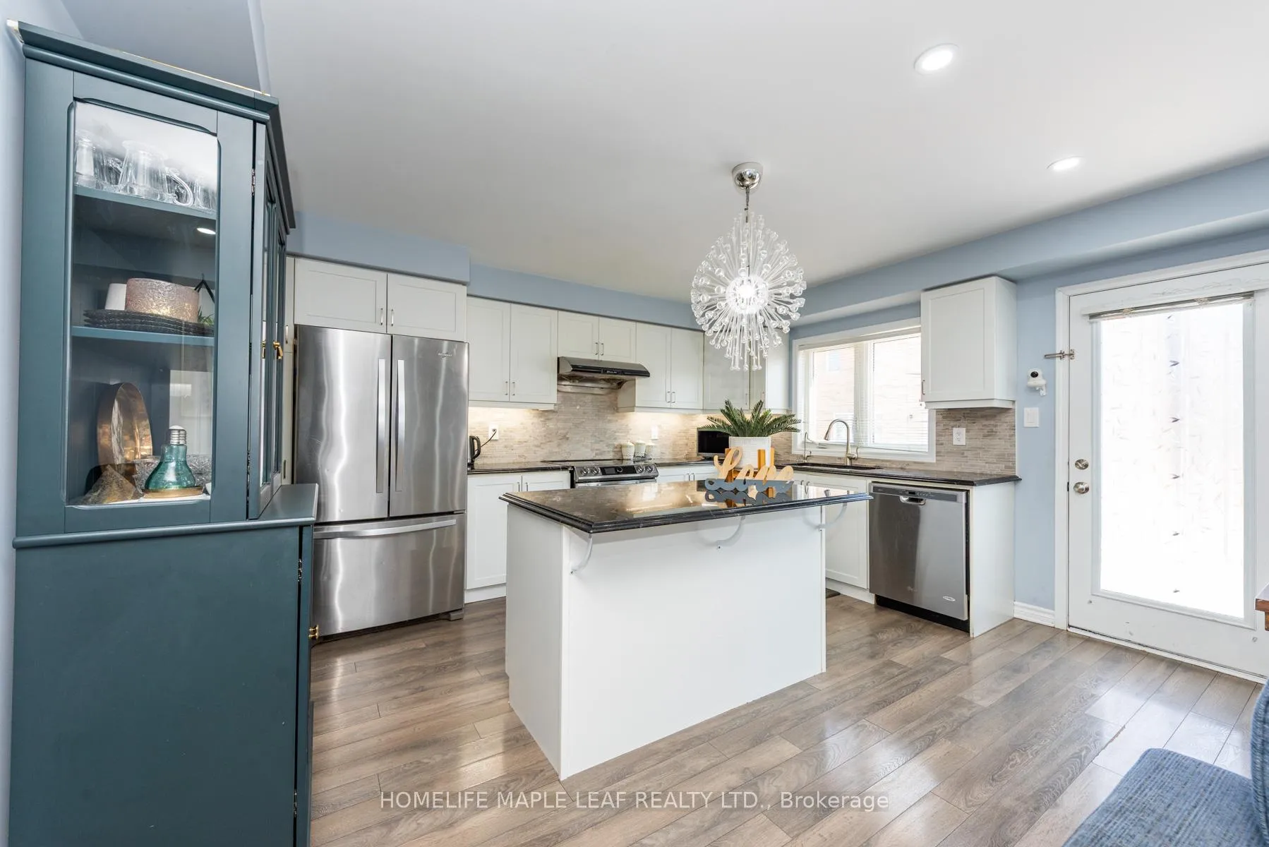 Photo 36 of 49 Lothbury Drive, Brampton, Northwest Brampton — HOMEH