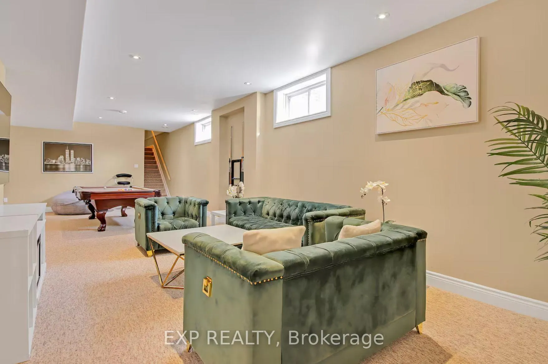 Photo 5 of 106 Issam Street, Ottawa, Upper Hunt Club — HOMEH