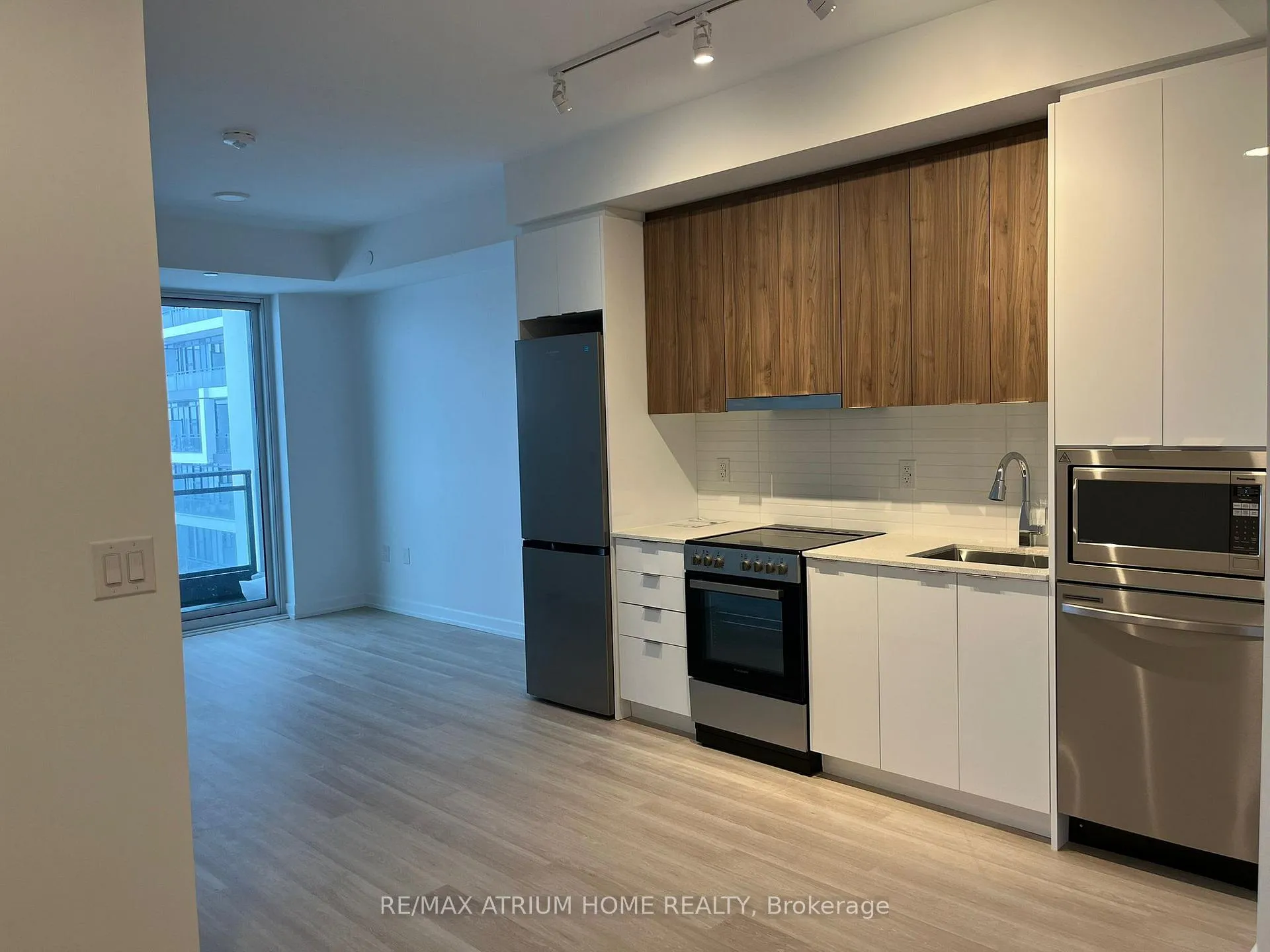 Photo 1 of Unit 1201, 9763 Markham Road, Markham, Greensborough — HOMEH