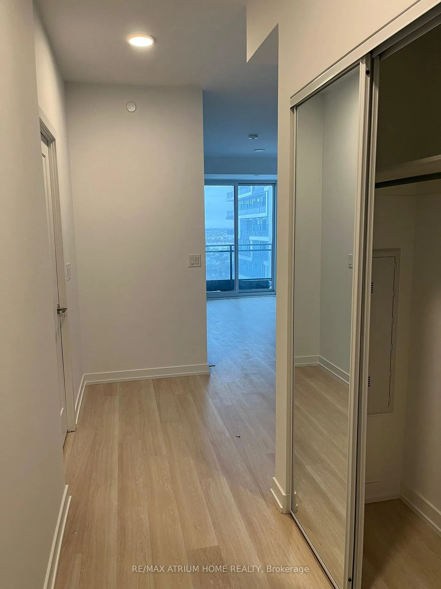 Photo 4 of Unit 1201, 9763 Markham Road, Markham, Greensborough — HOMEH