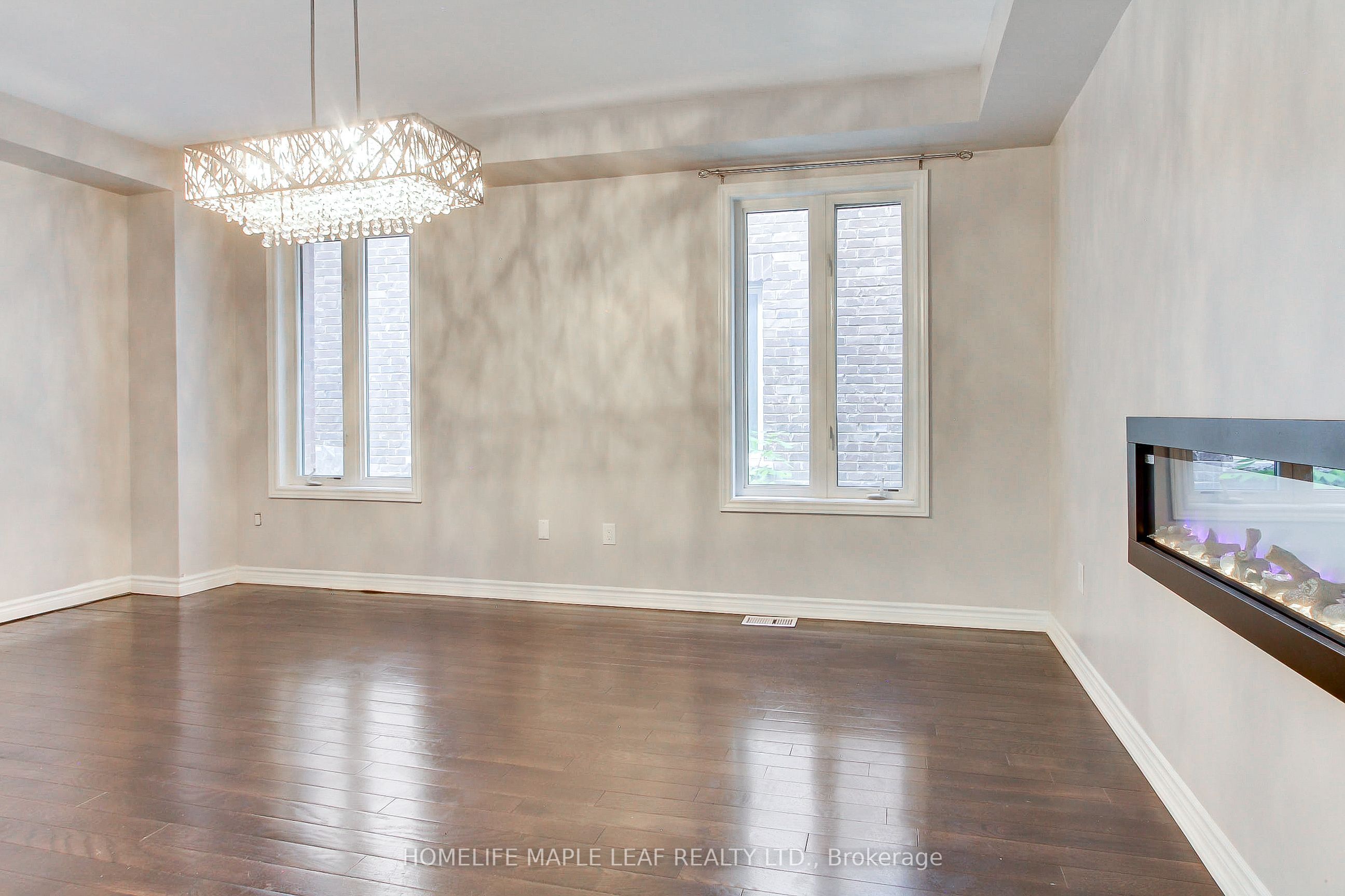 Photo 14 of 2180 Dawson Crescent, Innisfil, Alcona — HOMEH