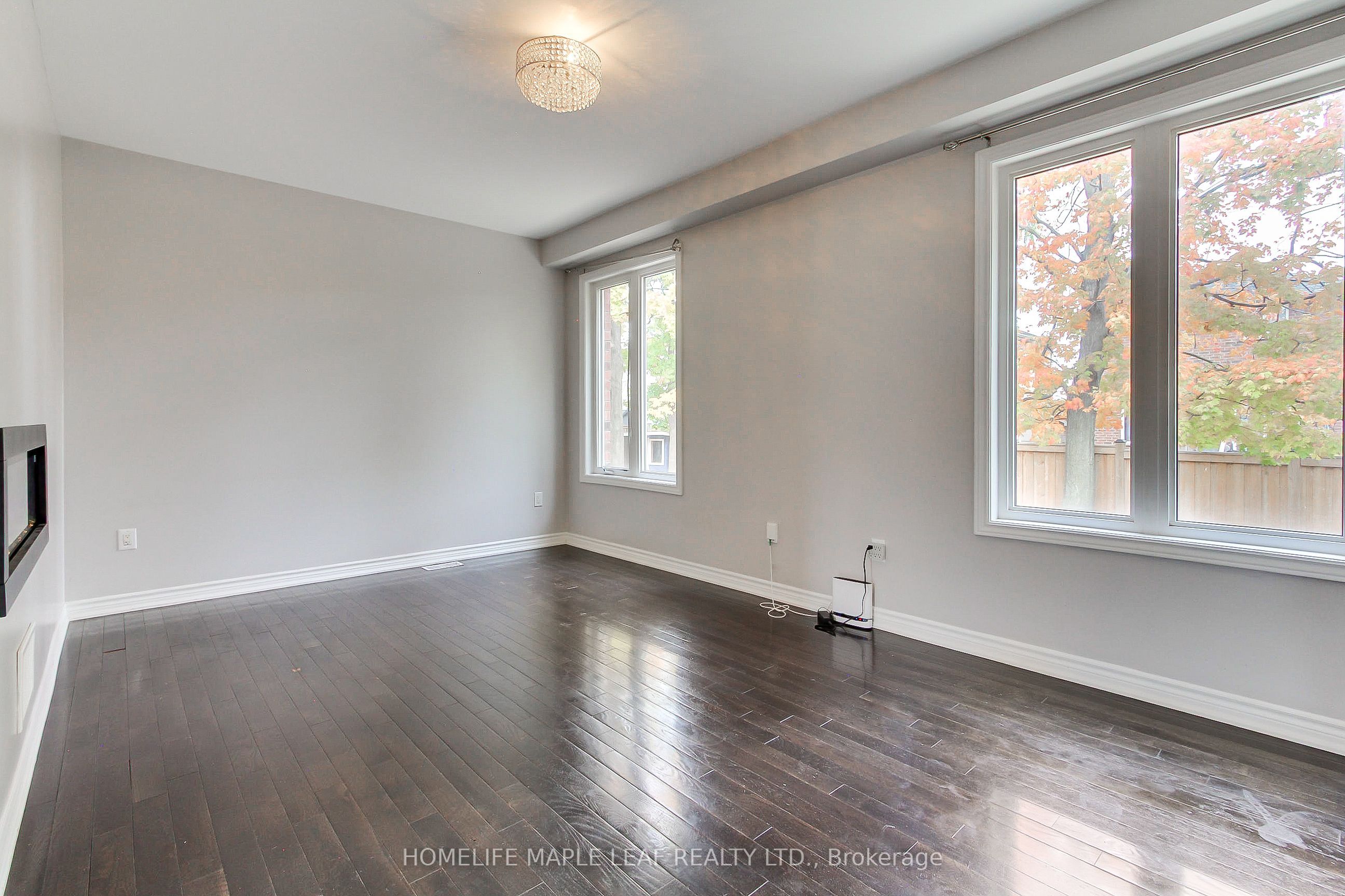 Photo 18 of 2180 Dawson Crescent, Innisfil, Alcona — HOMEH