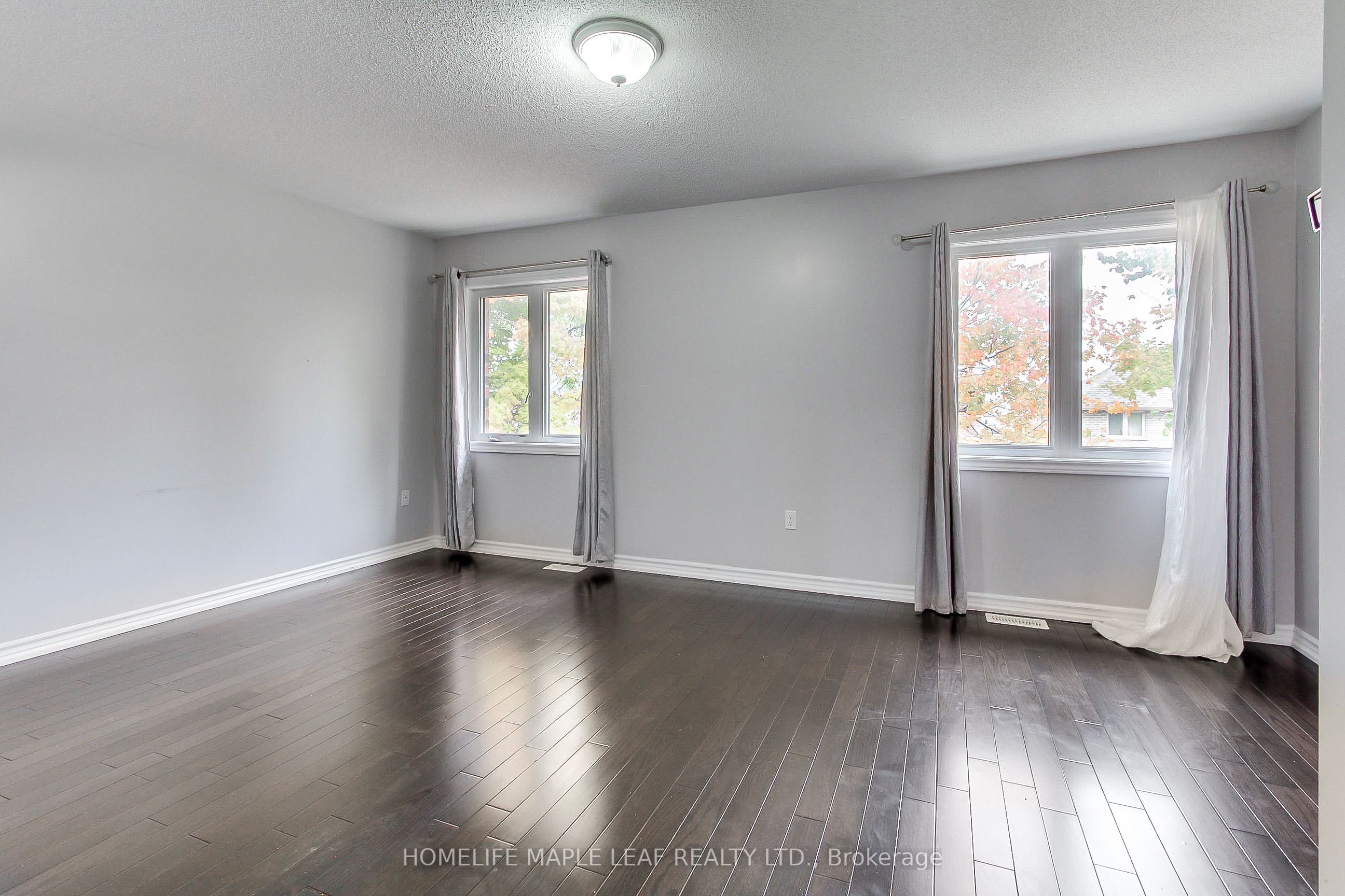 Photo 25 of 2180 Dawson Crescent, Innisfil, Alcona — HOMEH