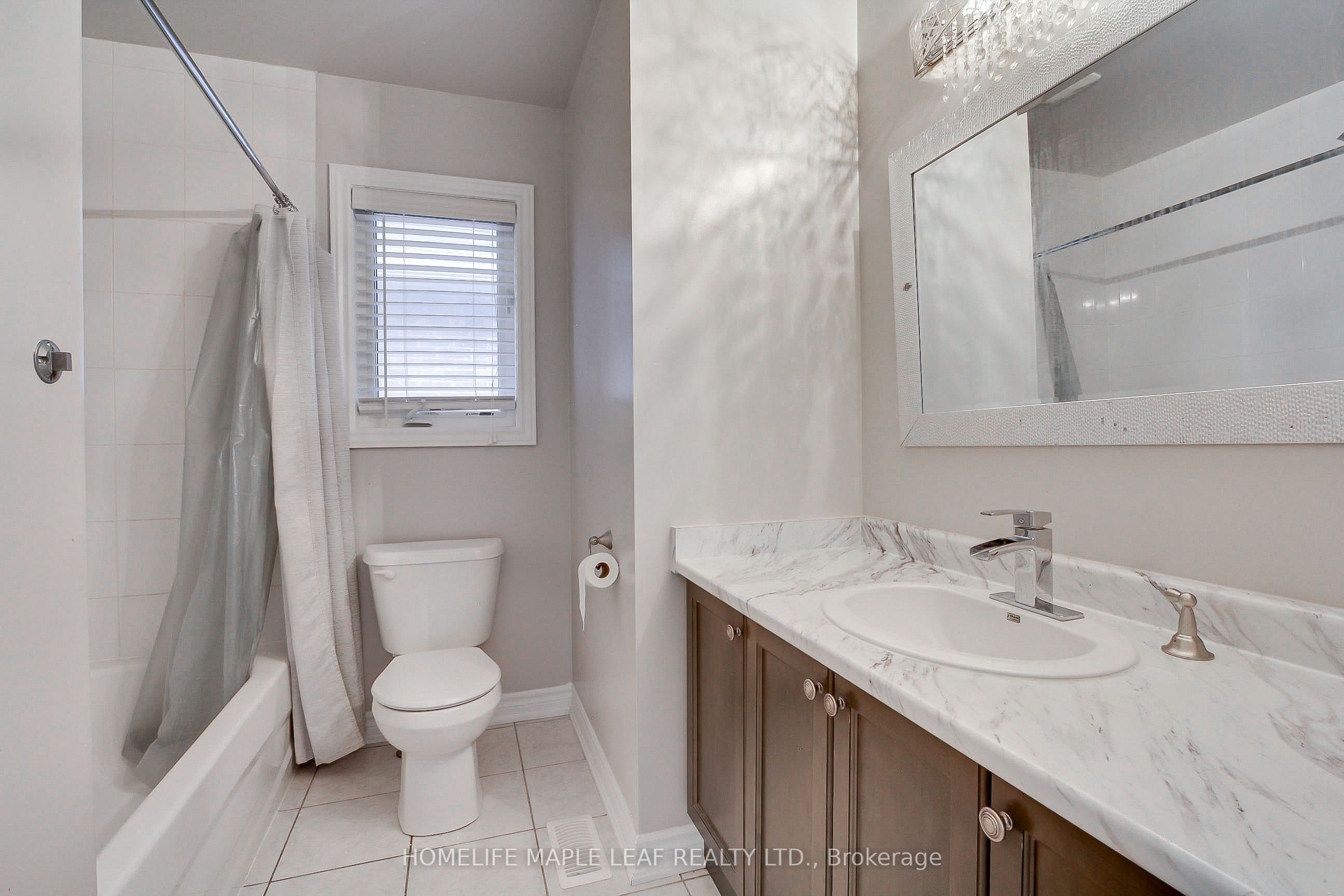 Photo 37 of 2180 Dawson Crescent, Innisfil, Alcona — HOMEH