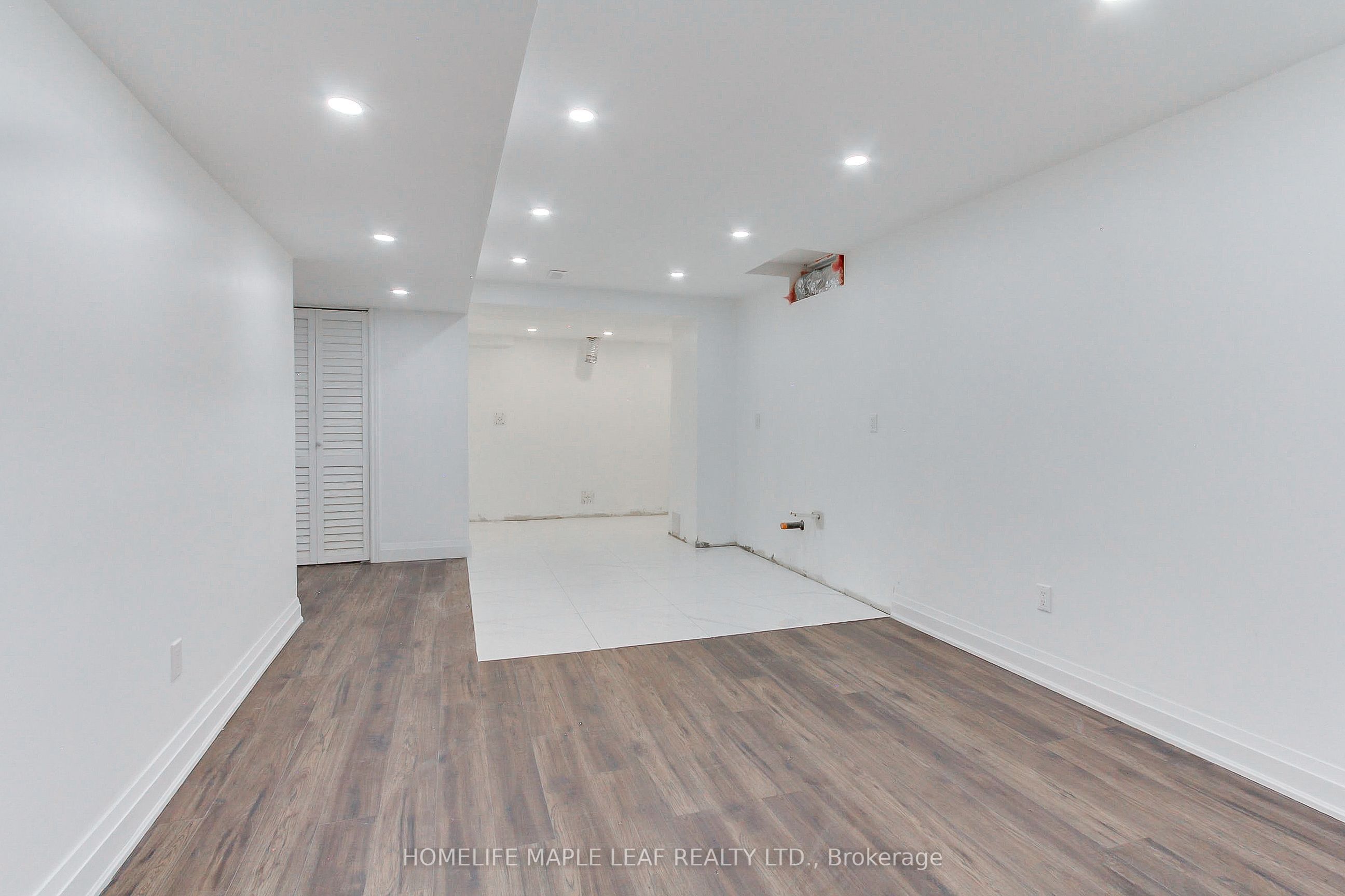 Photo 43 of 2180 Dawson Crescent, Innisfil, Alcona — HOMEH