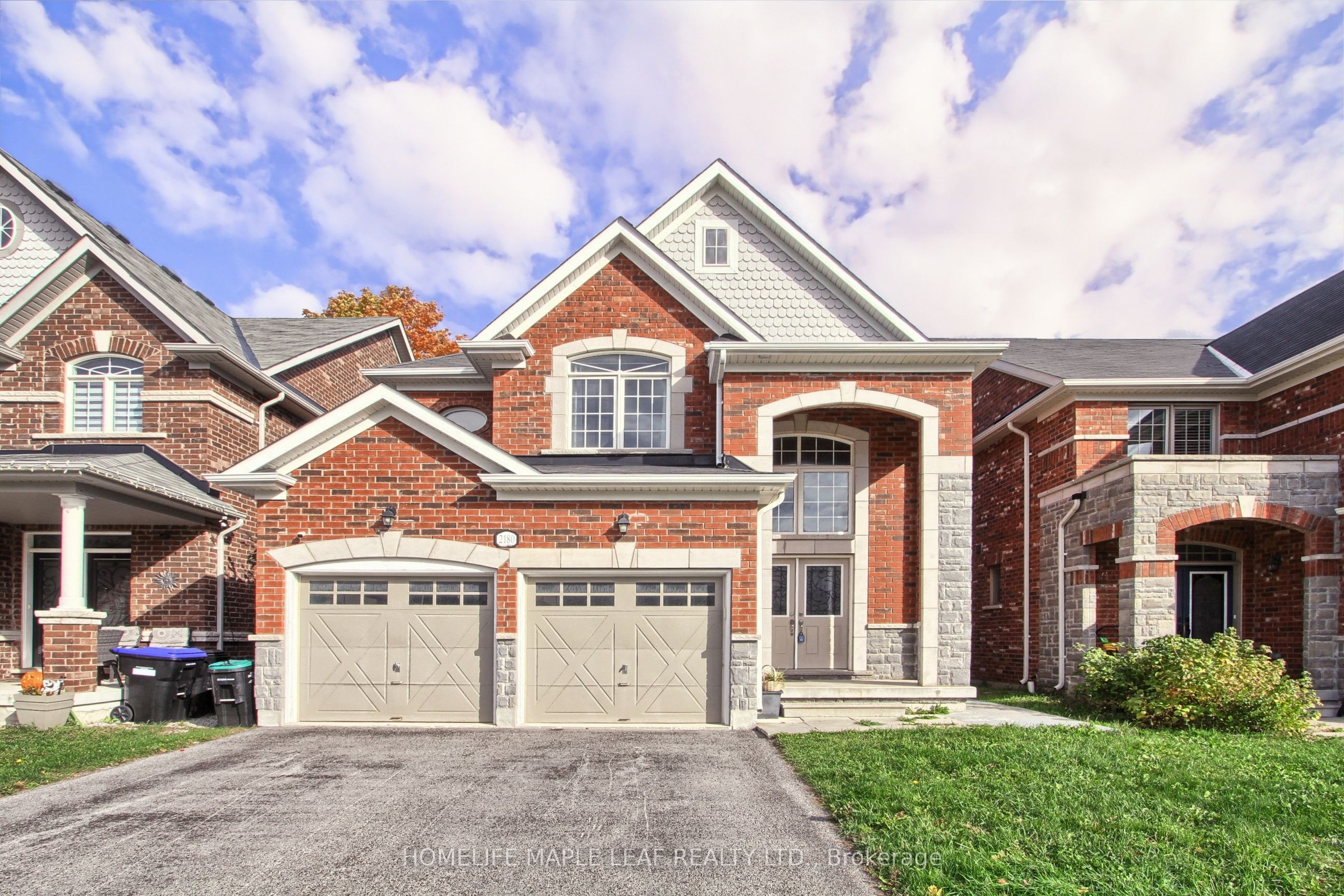 Photo 1 of 2180 Dawson Crescent, Innisfil, Alcona — HOMEH