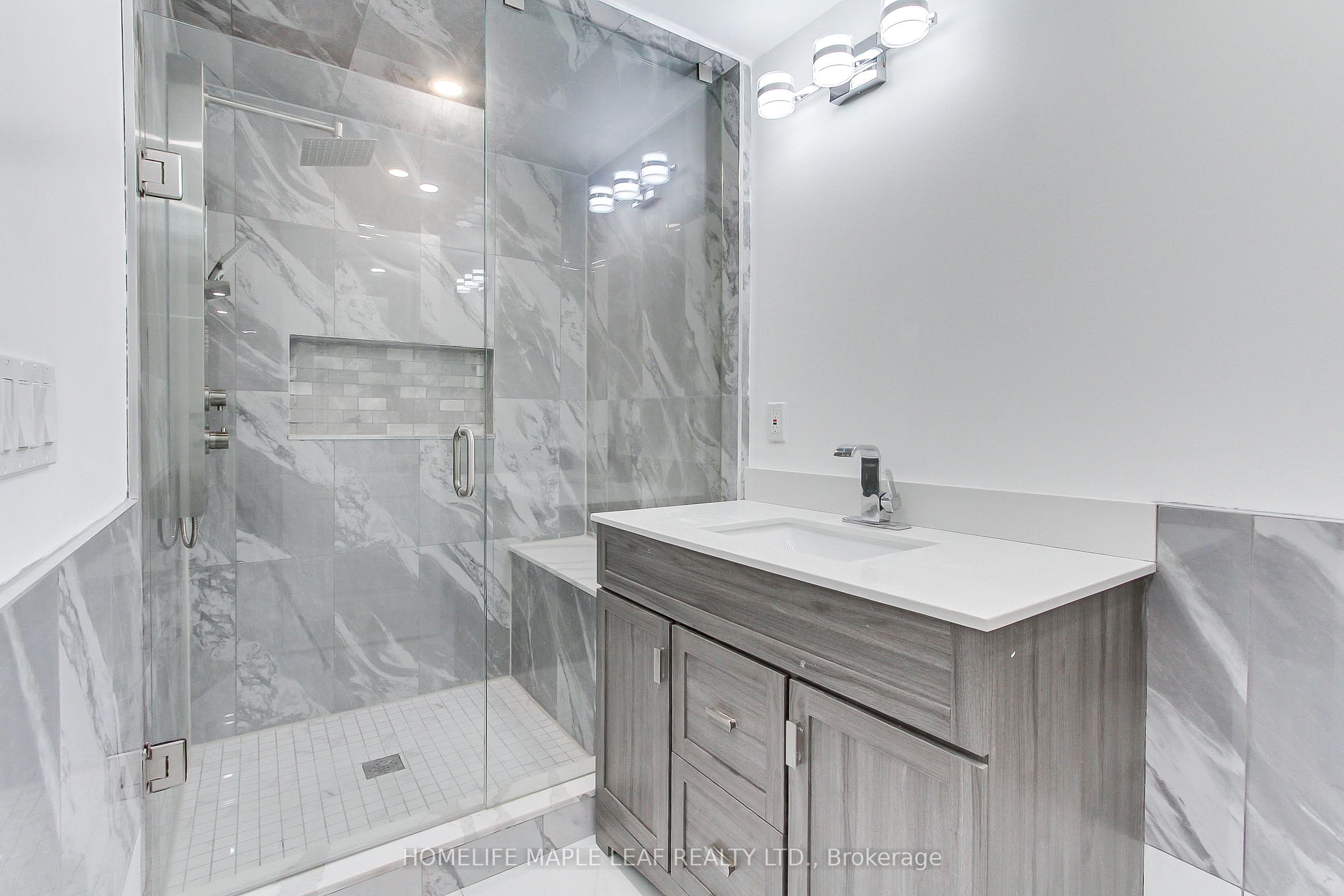 Photo 46 of 2180 Dawson Crescent, Innisfil, Alcona — HOMEH