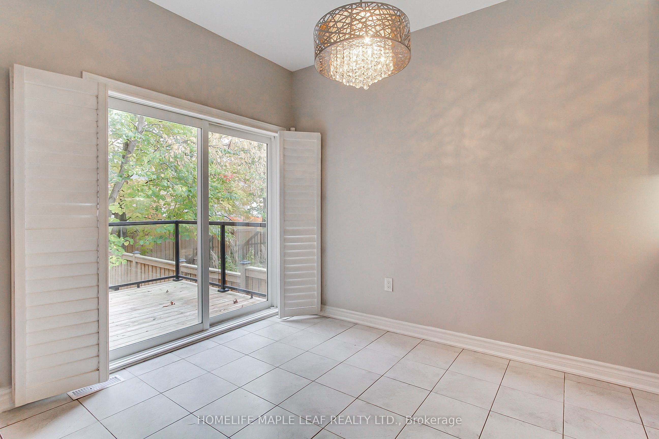 Photo 11 of 2180 Dawson Crescent, Innisfil, Alcona — HOMEH