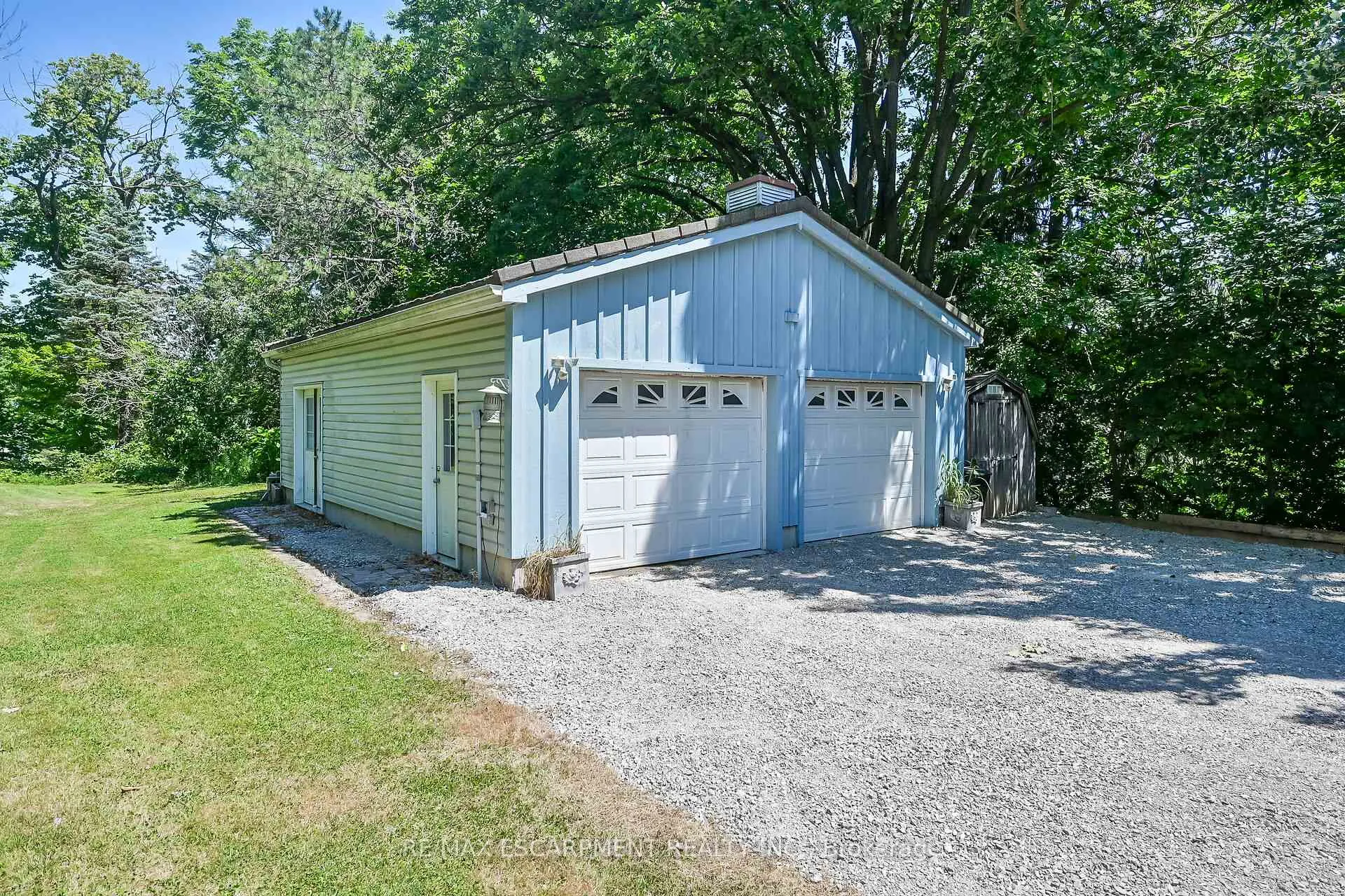 Photo 34 of 94 Sutherland Street W, Haldimand — HOMEH