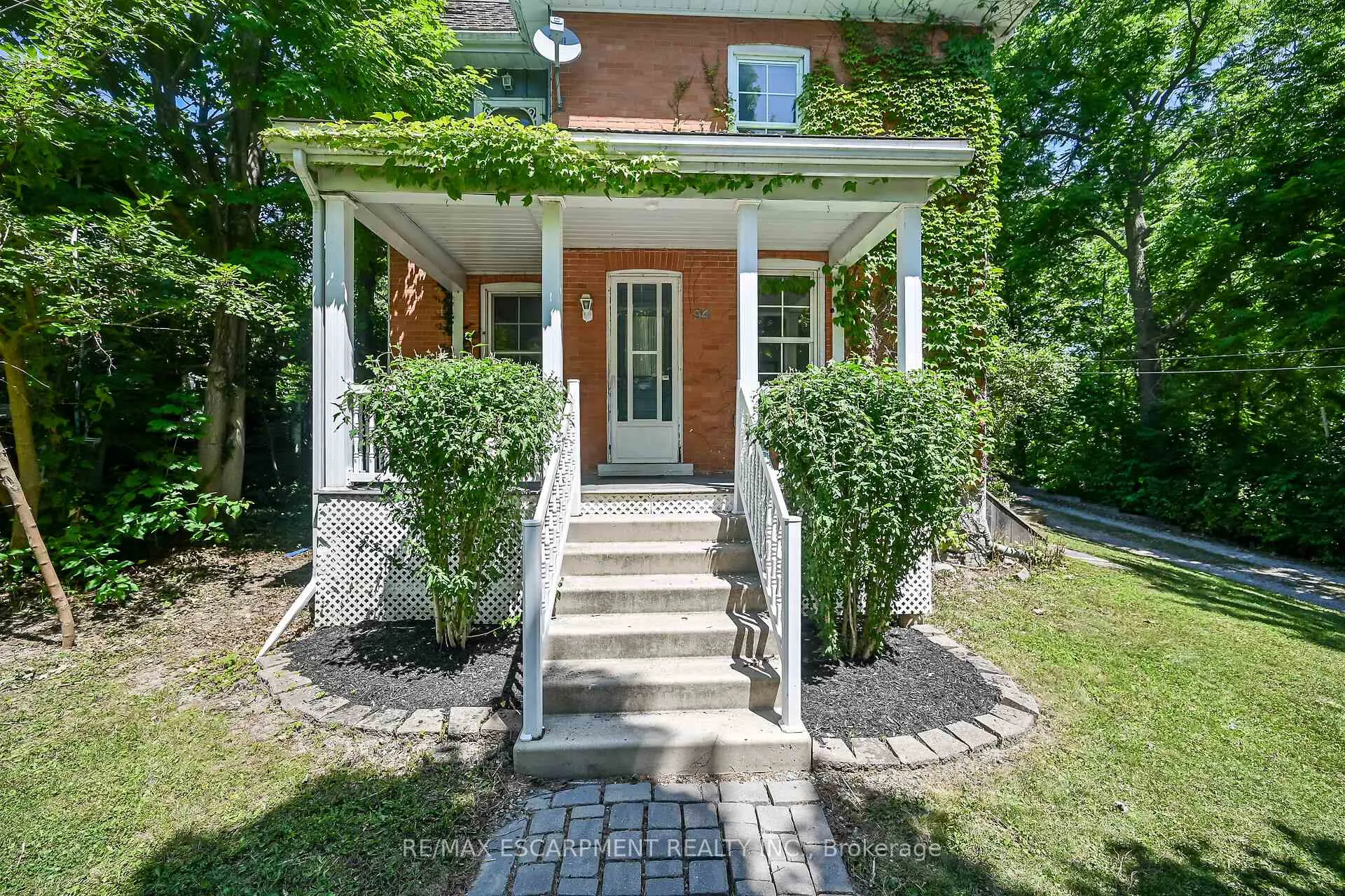 Photo 47 of 94 Sutherland Street W, Haldimand — HOMEH