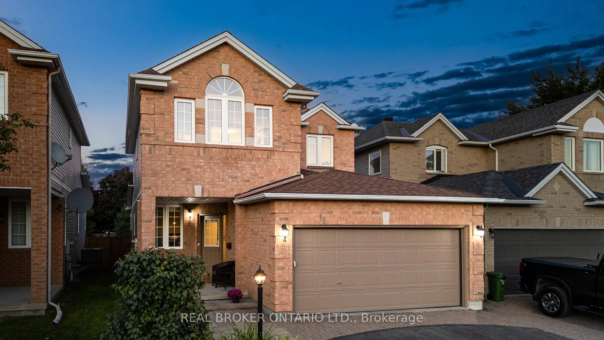 Photo 2 of 4 Totteridge Avenue, Ottawa, Barrhaven - Longfields — HOMEH