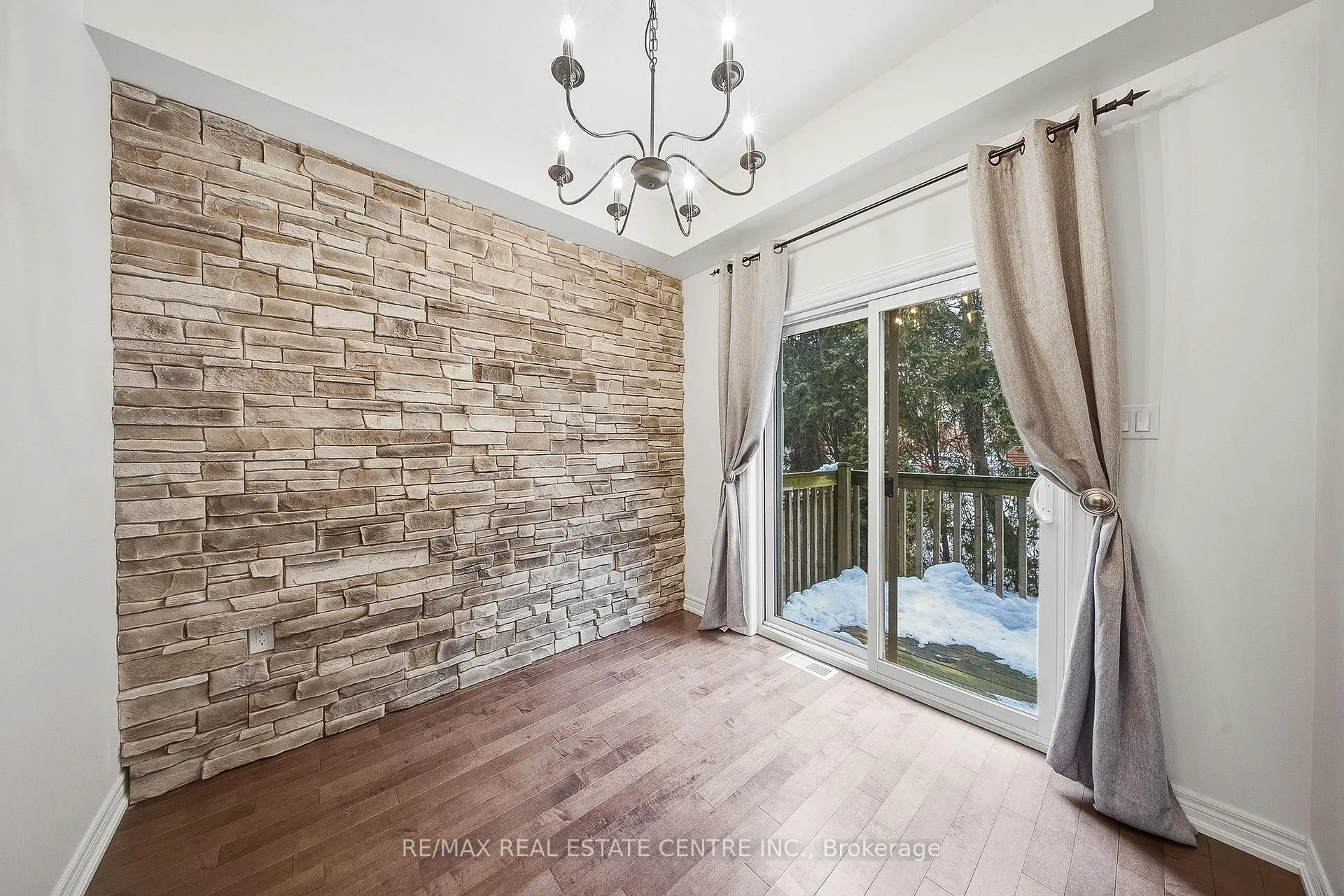 Photo 21 of Unit 3, 43 Kerman Avenue, Grimsby, Grimsby Beach — HOMEH