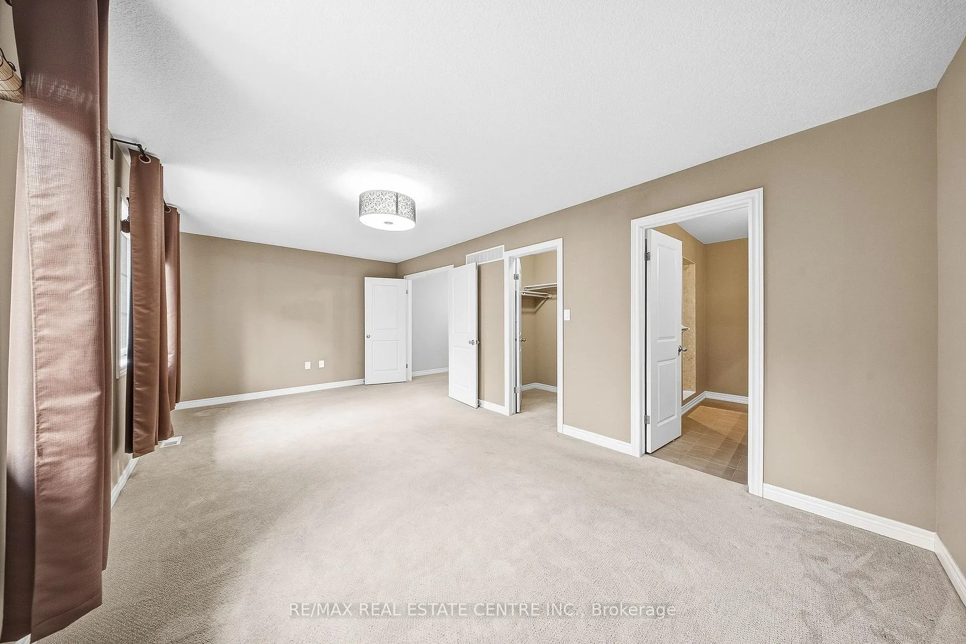Photo 28 of Unit 3, 43 Kerman Avenue, Grimsby, Grimsby Beach — HOMEH