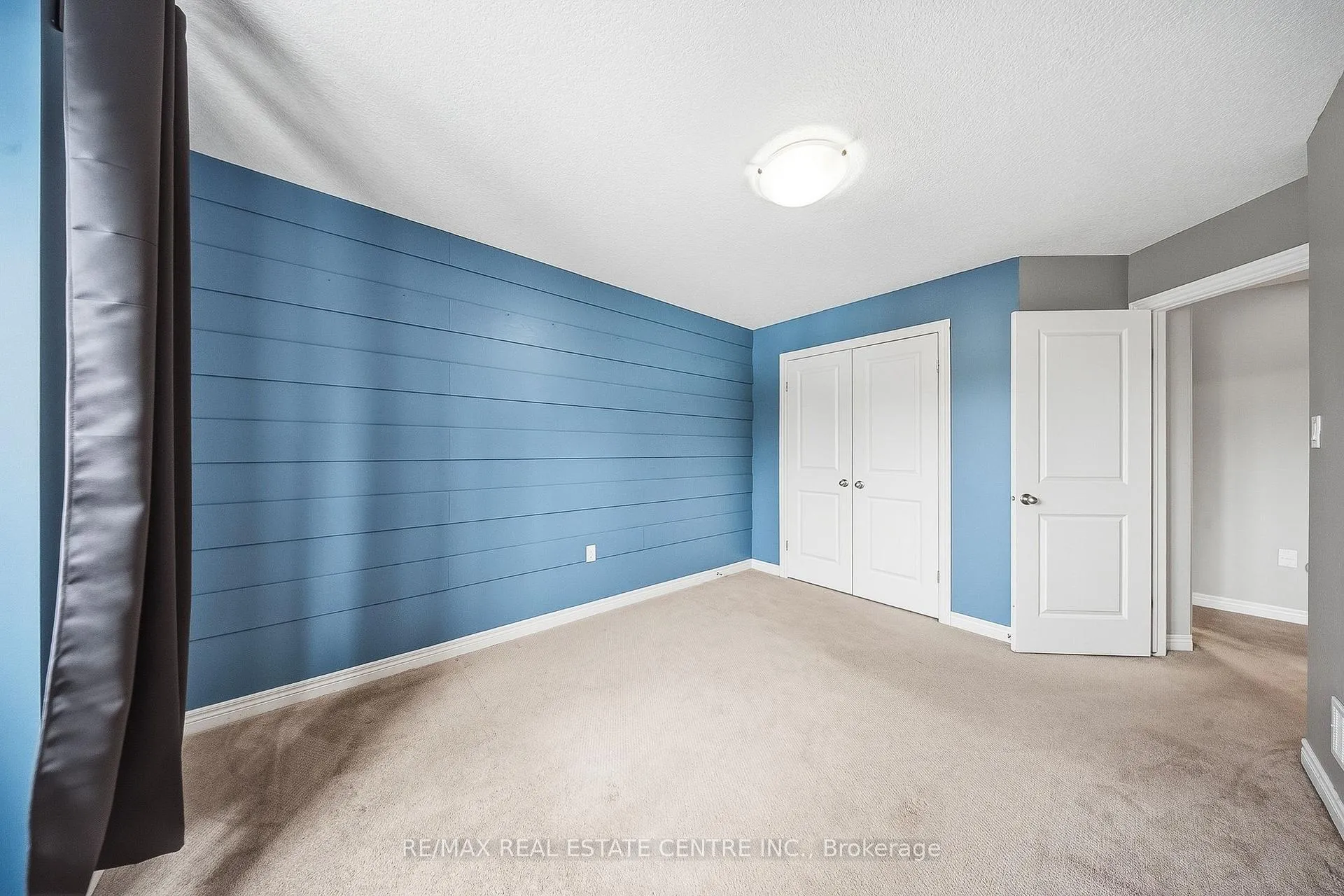 Photo 34 of Unit 3, 43 Kerman Avenue, Grimsby, Grimsby Beach — HOMEH