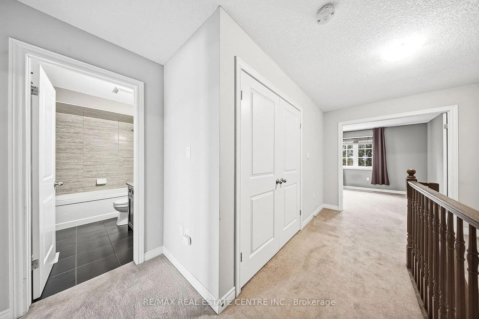 Photo 35 of Unit 3, 43 Kerman Avenue, Grimsby, Grimsby Beach — HOMEH