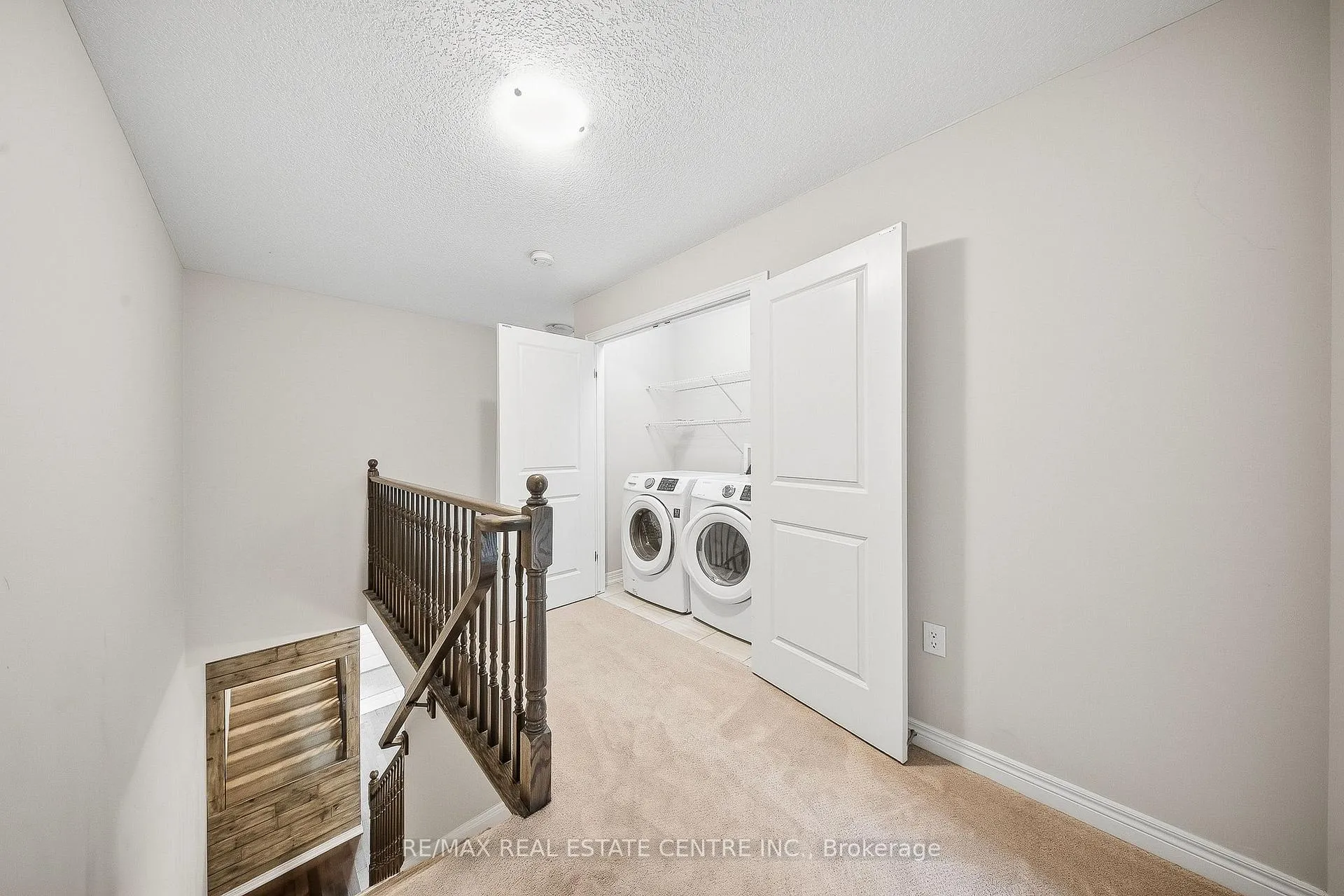 Photo 37 of Unit 3, 43 Kerman Avenue, Grimsby, Grimsby Beach — HOMEH