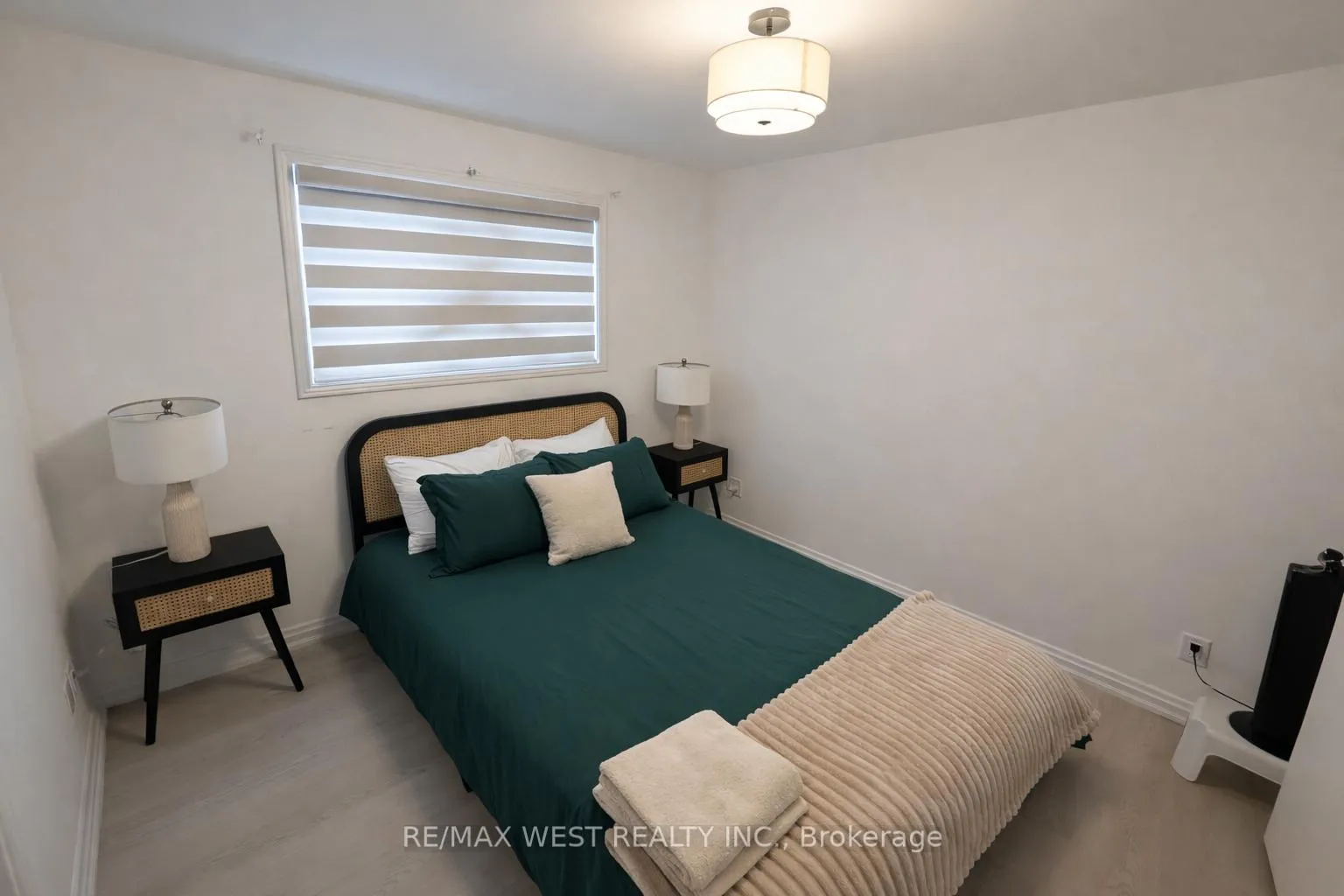 Photo 26 of 25 Ramblewood Drive, Wasaga Beach — HOMEH