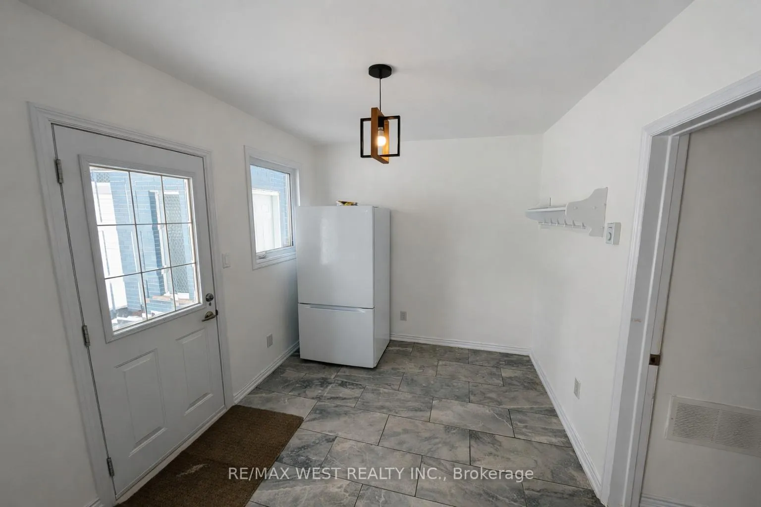 Photo 39 of 25 Ramblewood Drive, Wasaga Beach — HOMEH