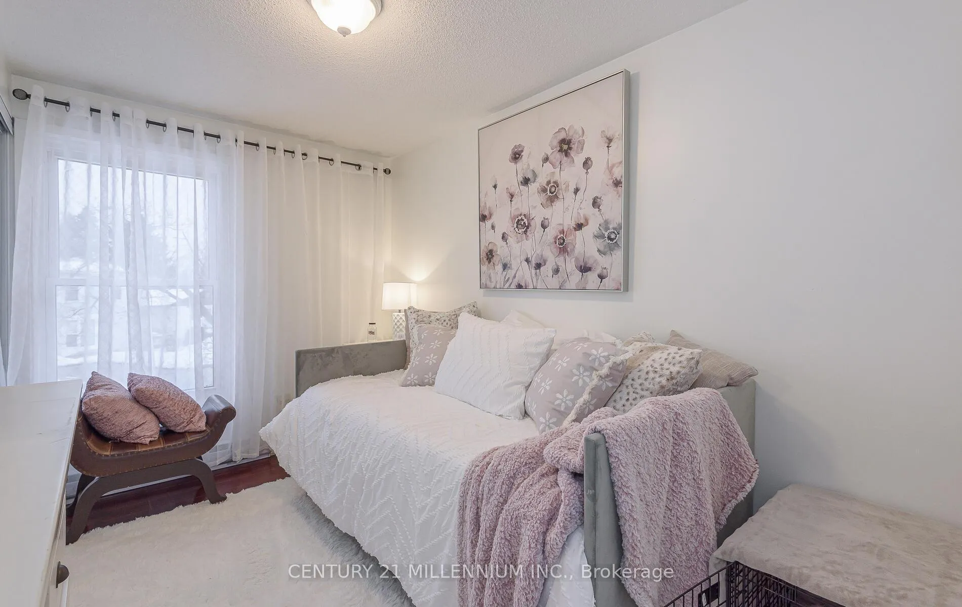 Photo 19 of 4 Heatherside Court, Brampton, Central Park — HOMEH