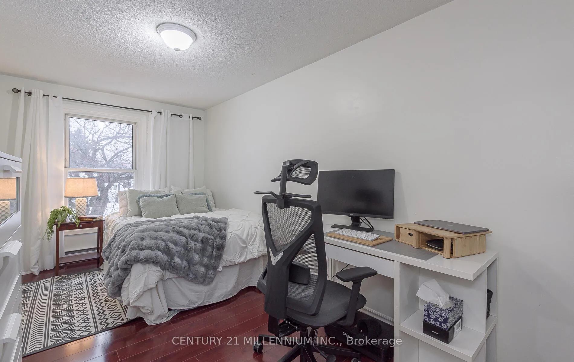 Photo 21 of 4 Heatherside Court, Brampton, Central Park — HOMEH