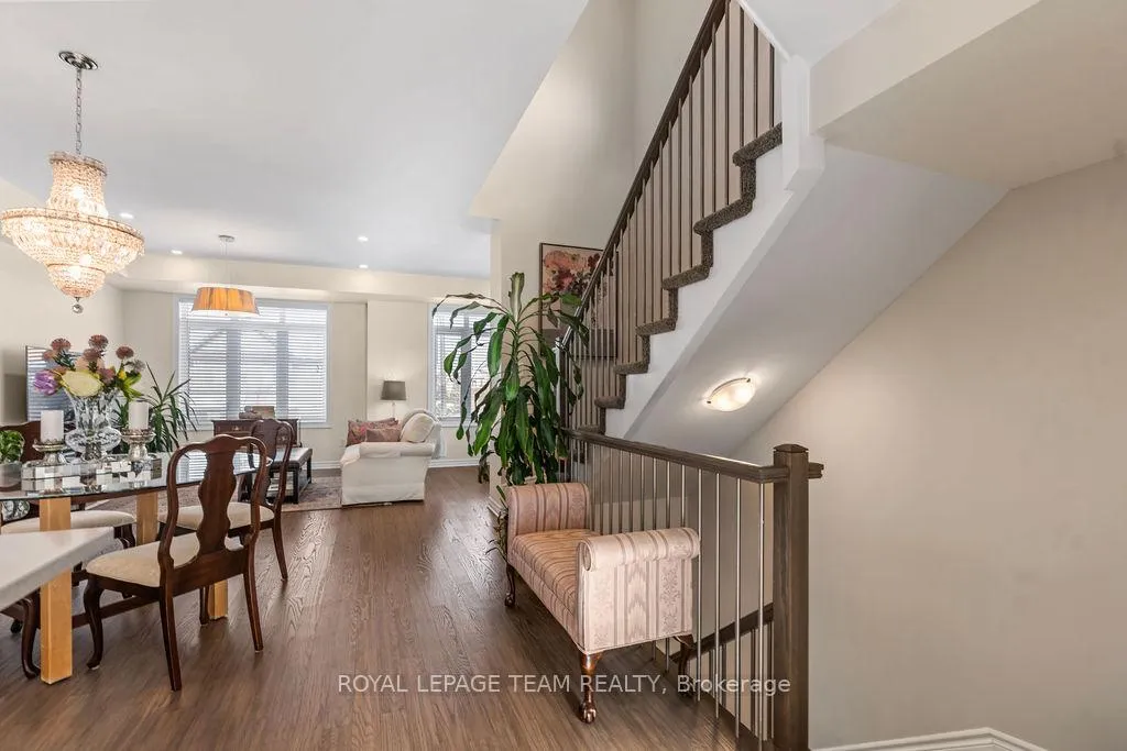 Photo 13 of 94 Nutting Crescent, Ottawa, Riverside South/Gloucester Glen — HOMEH