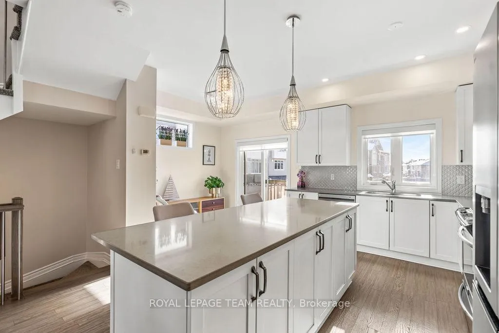 Photo 19 of 94 Nutting Crescent, Ottawa, Riverside South/Gloucester Glen — HOMEH