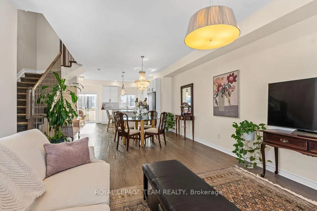 Photo 23 of 94 Nutting Crescent, Ottawa, Riverside South/Gloucester Glen — HOMEH