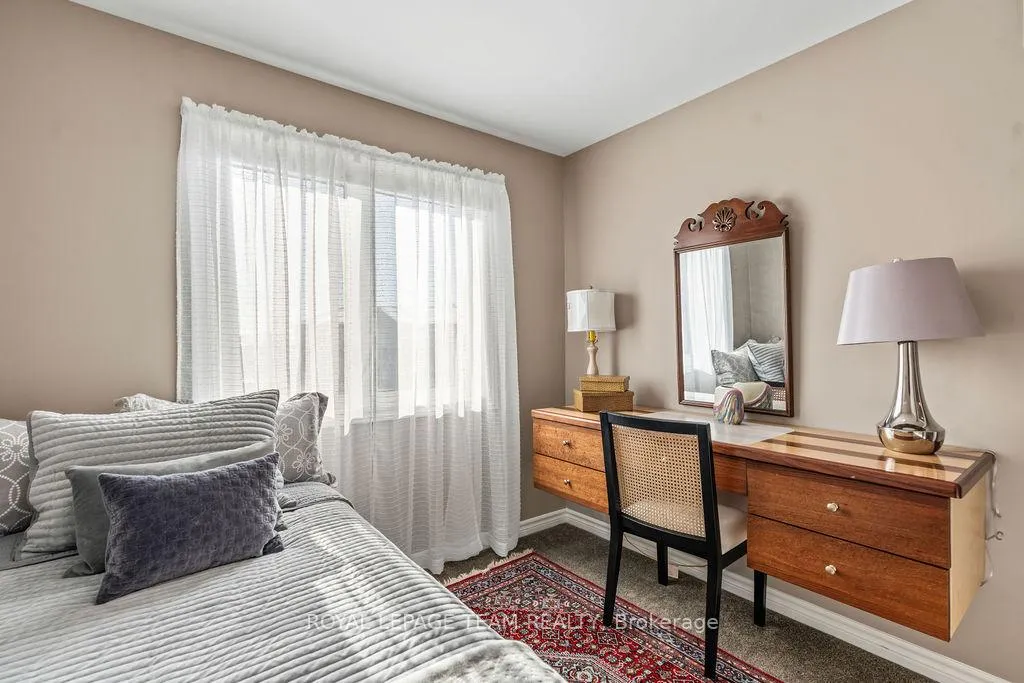 Photo 42 of 94 Nutting Crescent, Ottawa, Riverside South/Gloucester Glen — HOMEH