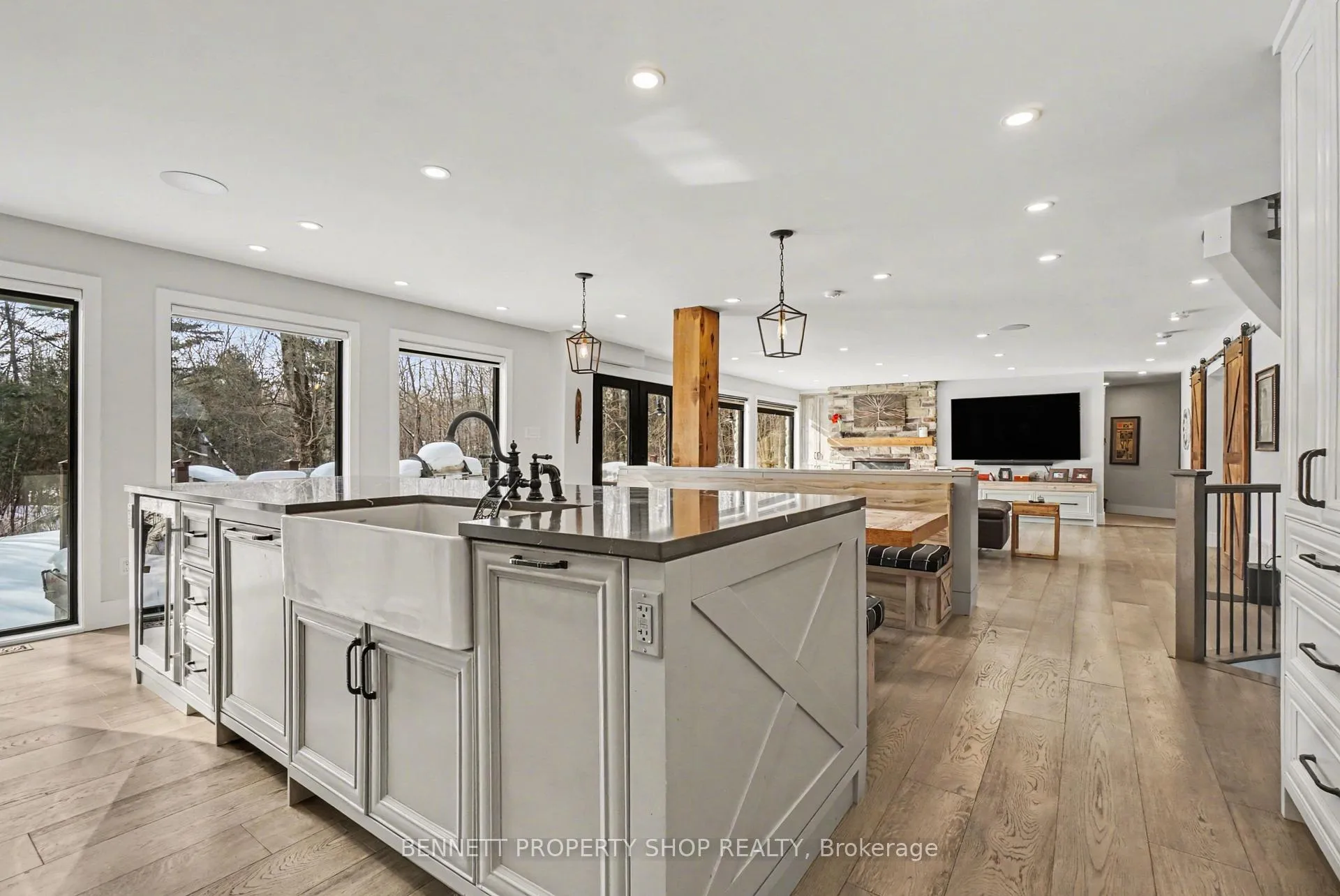 Photo 17 of 645 Canary Street, Ottawa, Navan — HOMEH
