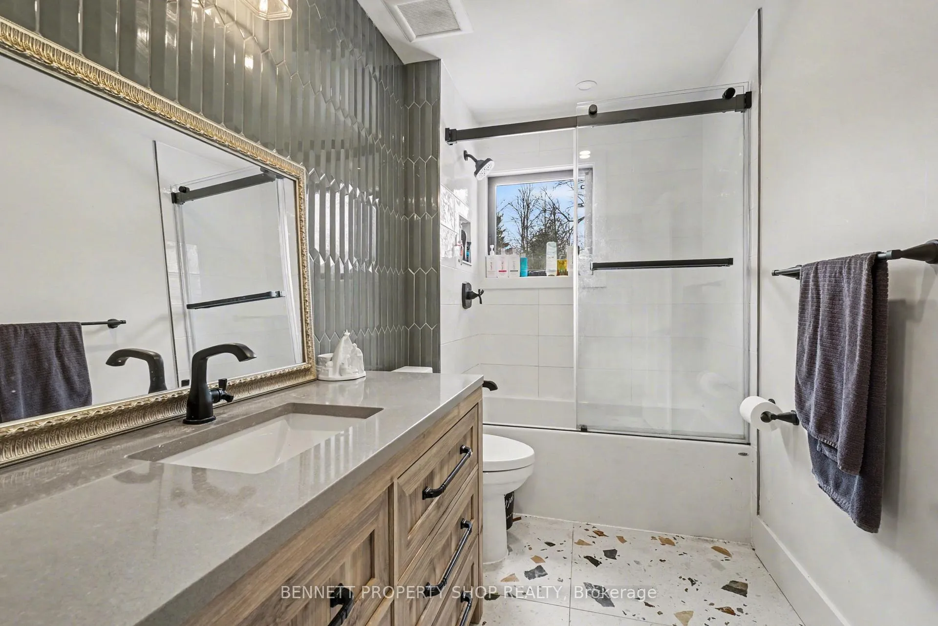 Photo 28 of 645 Canary Street, Ottawa, Navan — HOMEH