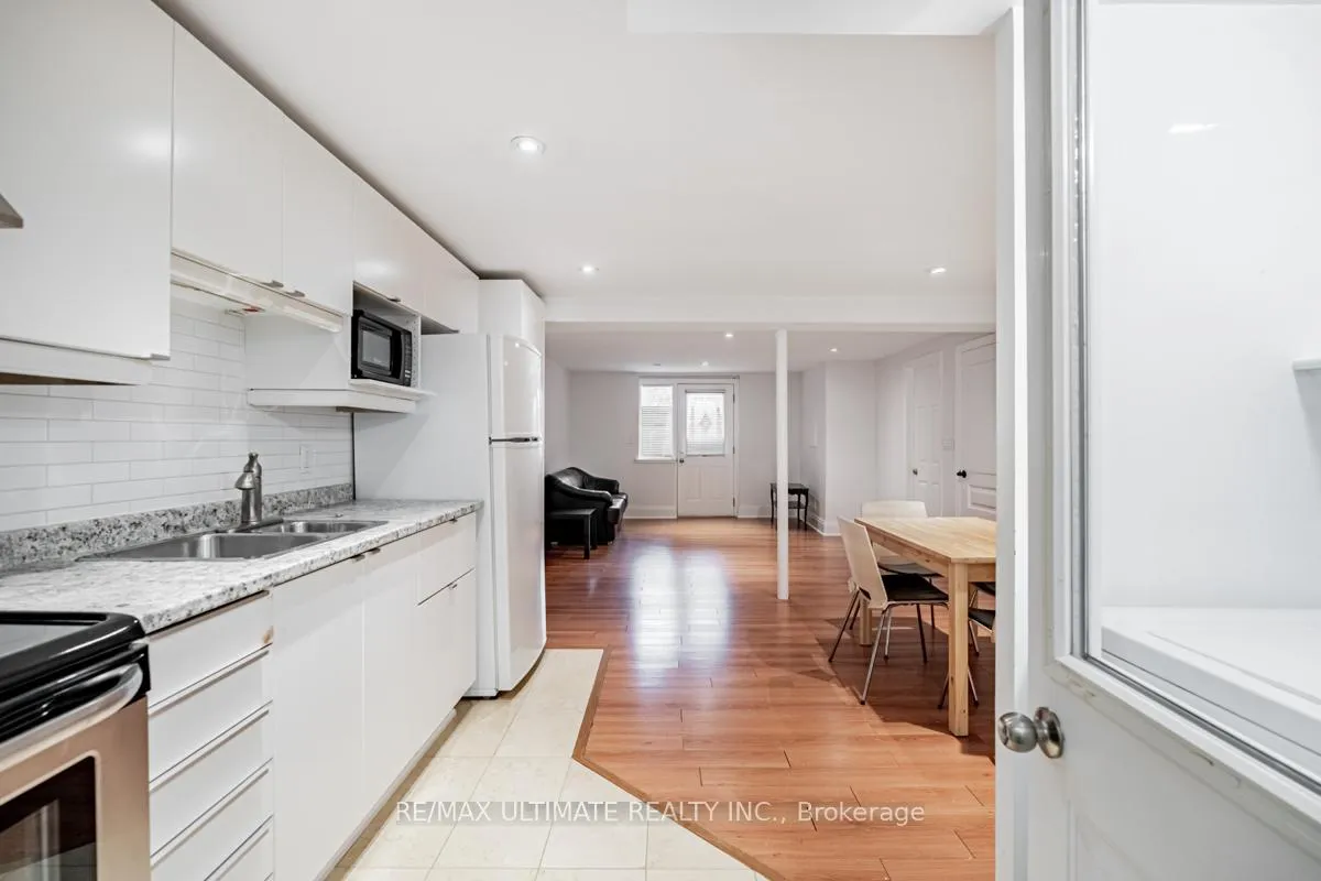 Photo 5 of Unit Lower, 55 Moon Valley Drive, Etobicoke, West Humber-Clairville — HOMEH