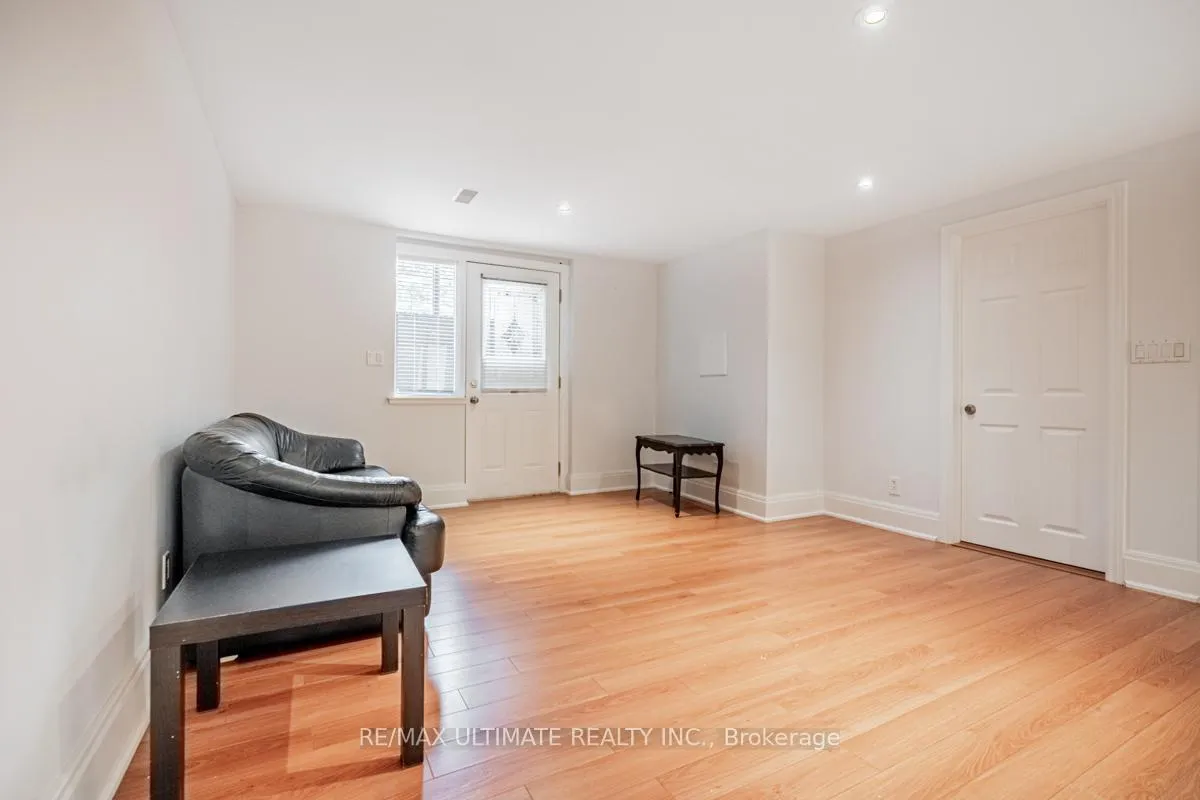 Photo 12 of Unit Lower, 55 Moon Valley Drive, Etobicoke, West Humber-Clairville — HOMEH