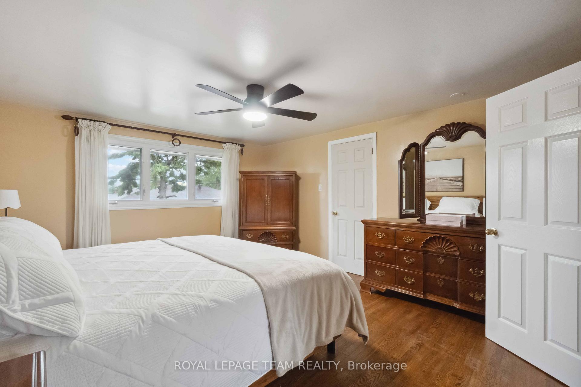 Photo 19 of 80 David Drive, Ottawa, Meadowlands/St. Claire Gardens — HOMEH