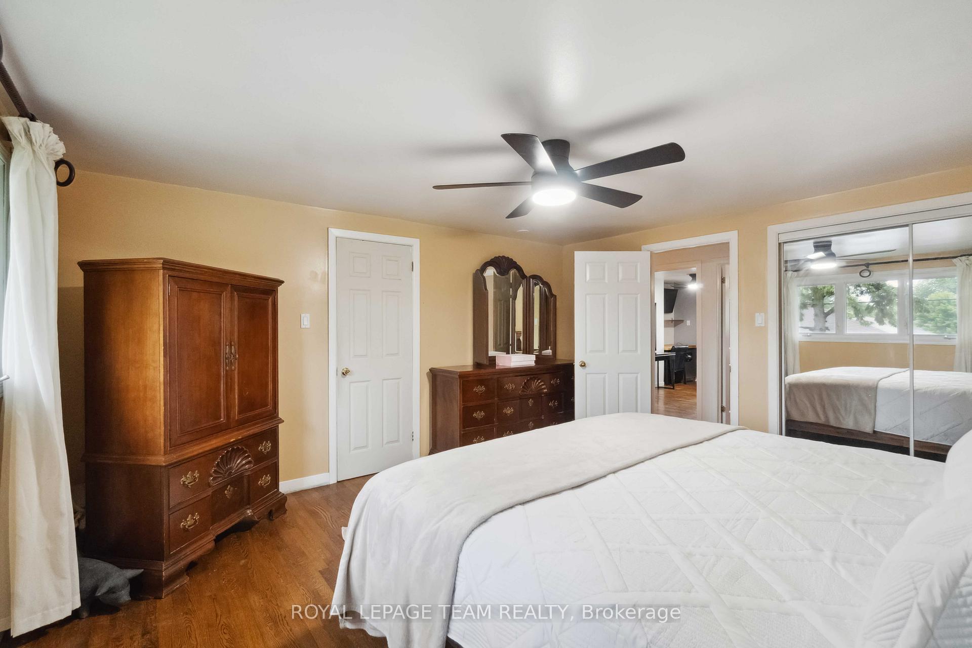 Photo 21 of 80 David Drive, Ottawa, Meadowlands/St. Claire Gardens — HOMEH