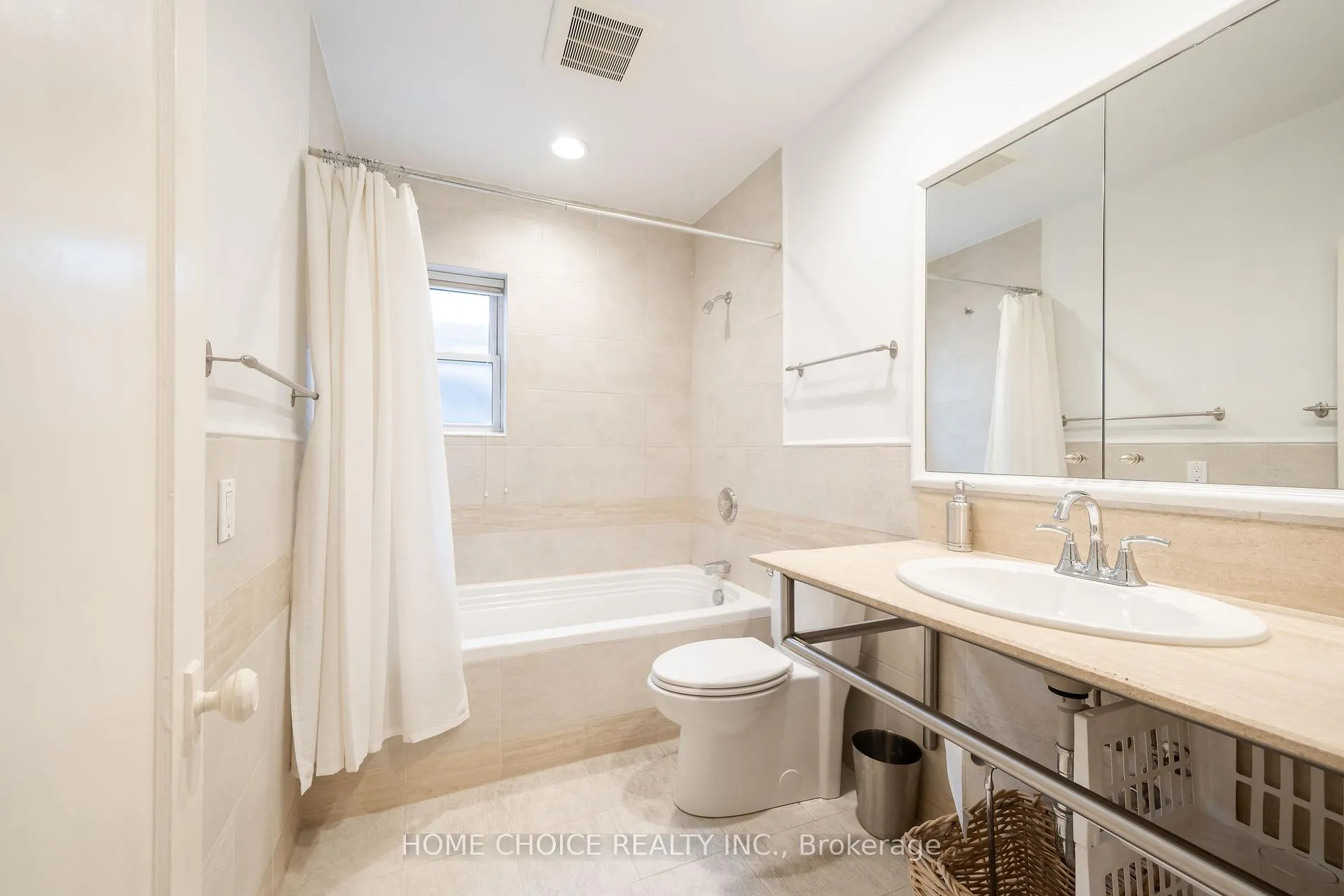 Photo 13 of 283 Ashdale Avenue, Toronto, Greenwood-Coxwell — HOMEH