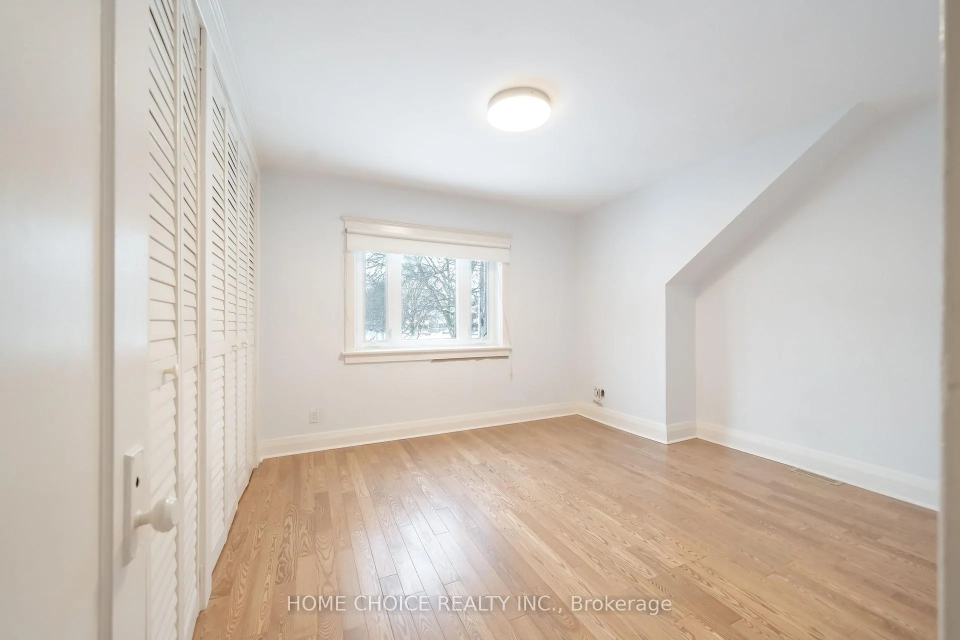 Photo 14 of 283 Ashdale Avenue, Toronto, Greenwood-Coxwell — HOMEH