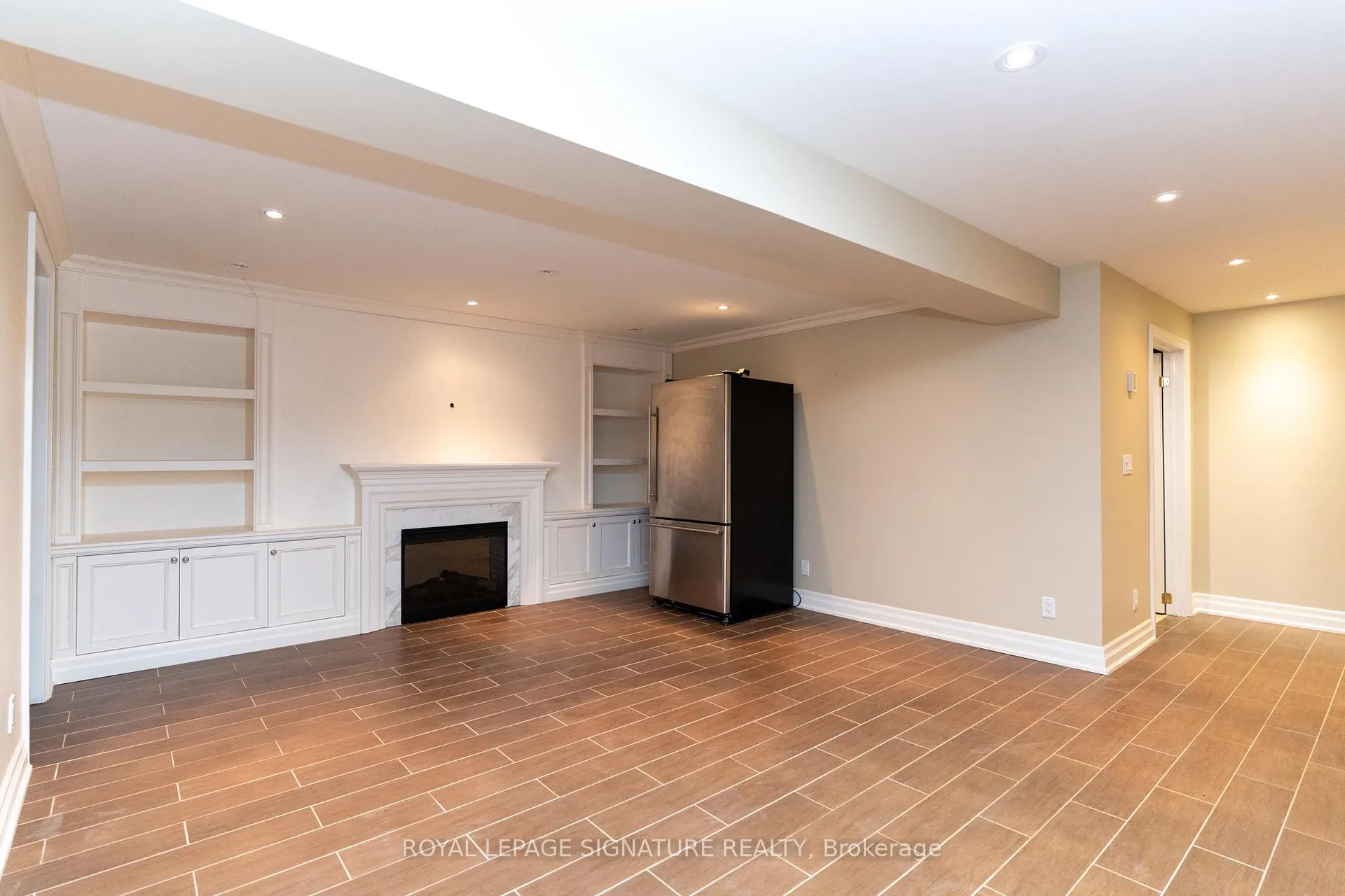 Photo 21 of 184 Lawrence Avenue E, Toronto, Lawrence Park North — HOMEH