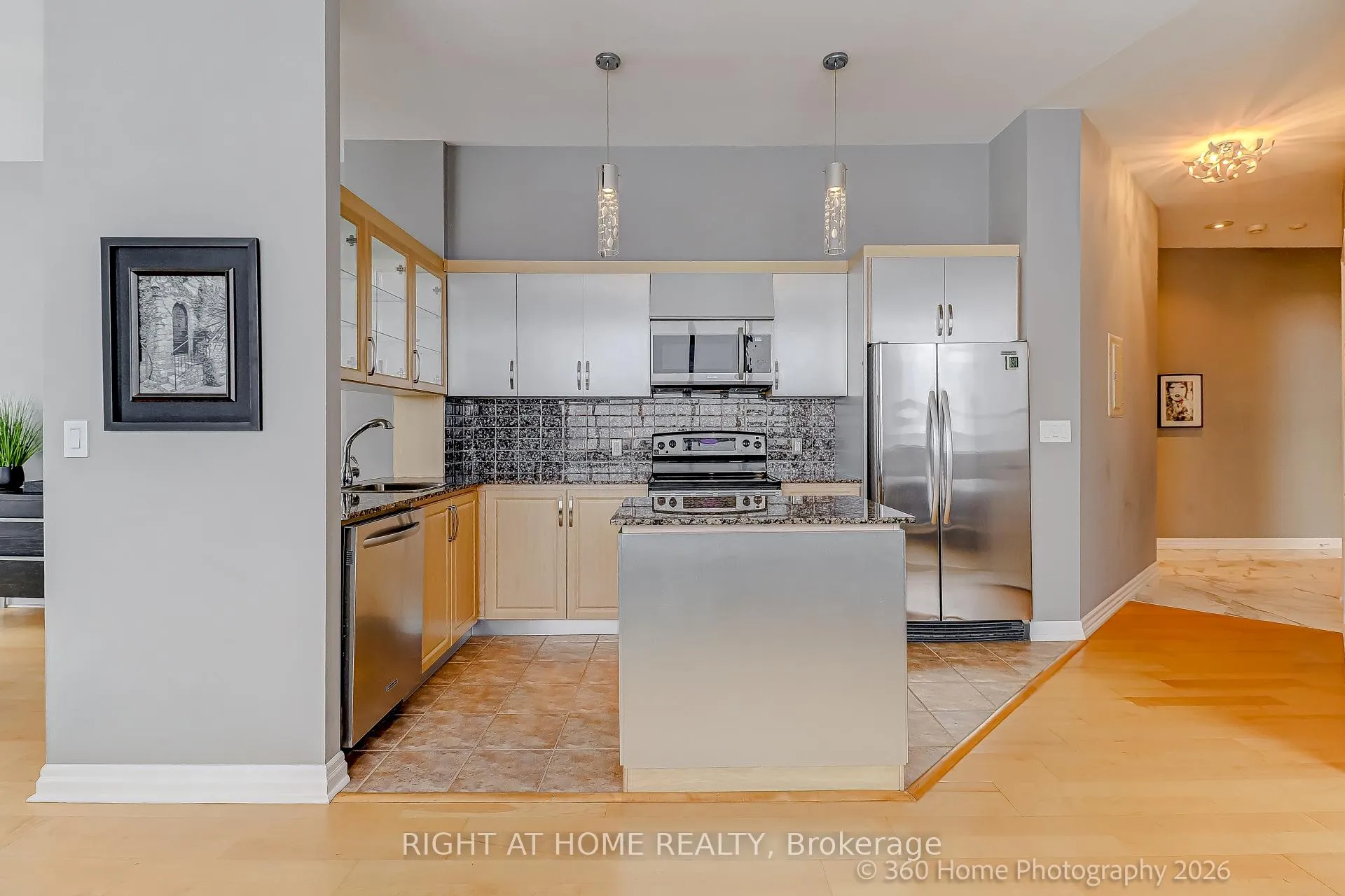 Photo 7 of Unit 1408, 797 Don Mills Road, Toronto, Flemingdon Park — HOMEH