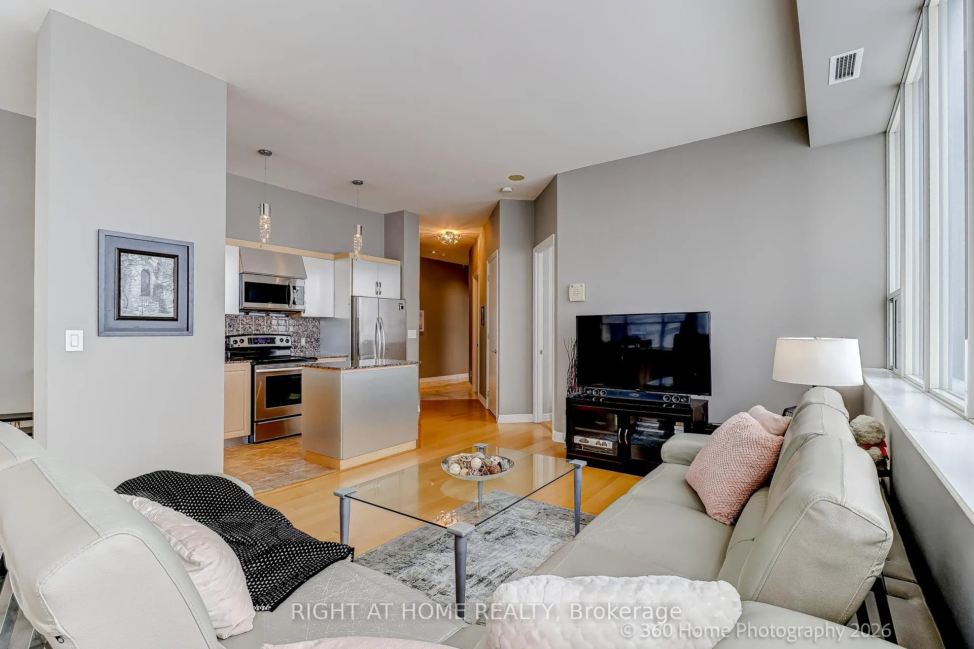 Photo 15 of Unit 1408, 797 Don Mills Road, Toronto, Flemingdon Park — HOMEH
