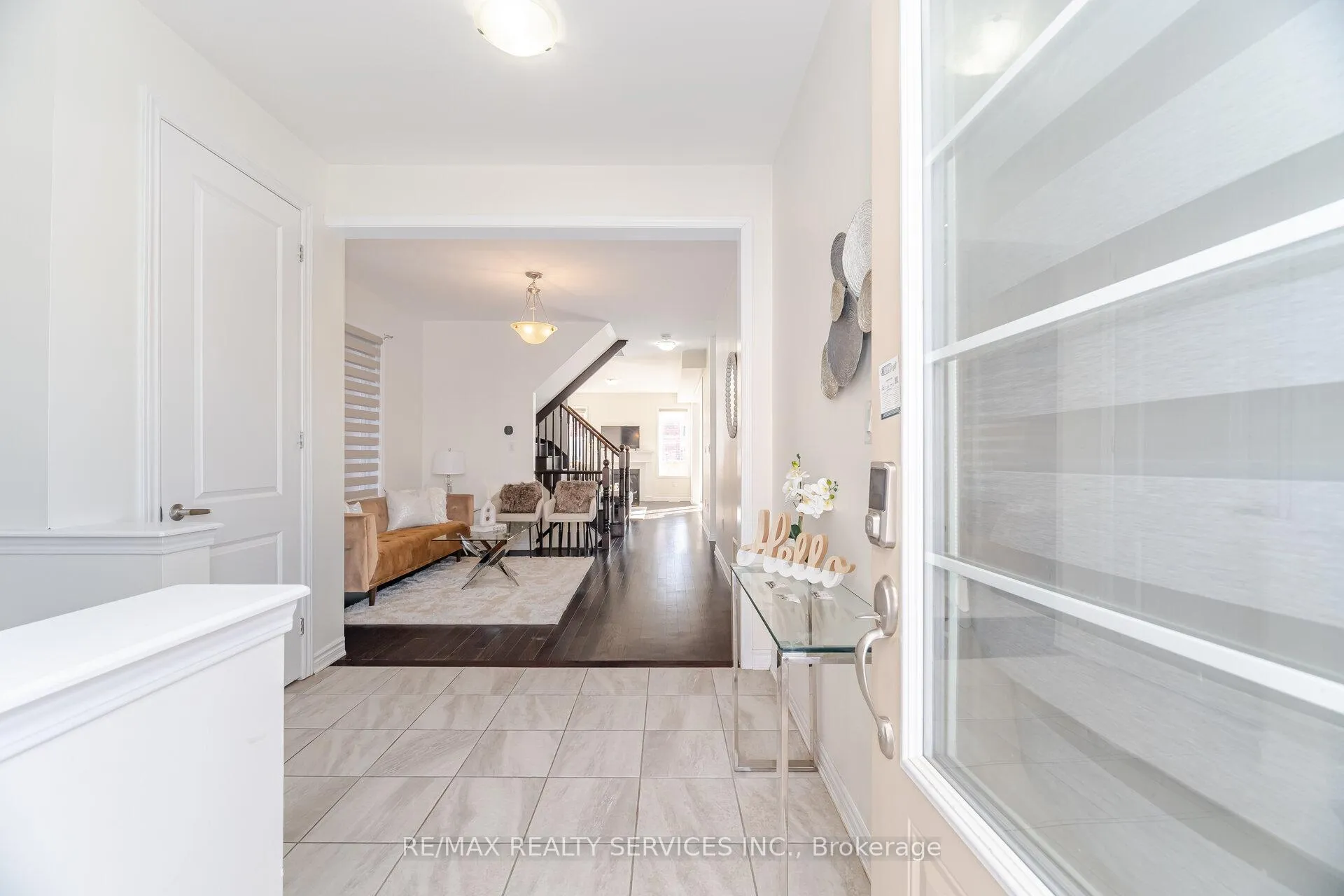 Photo 4 of 17 Averill Road, Brampton, Northwest Brampton — HOMEH
