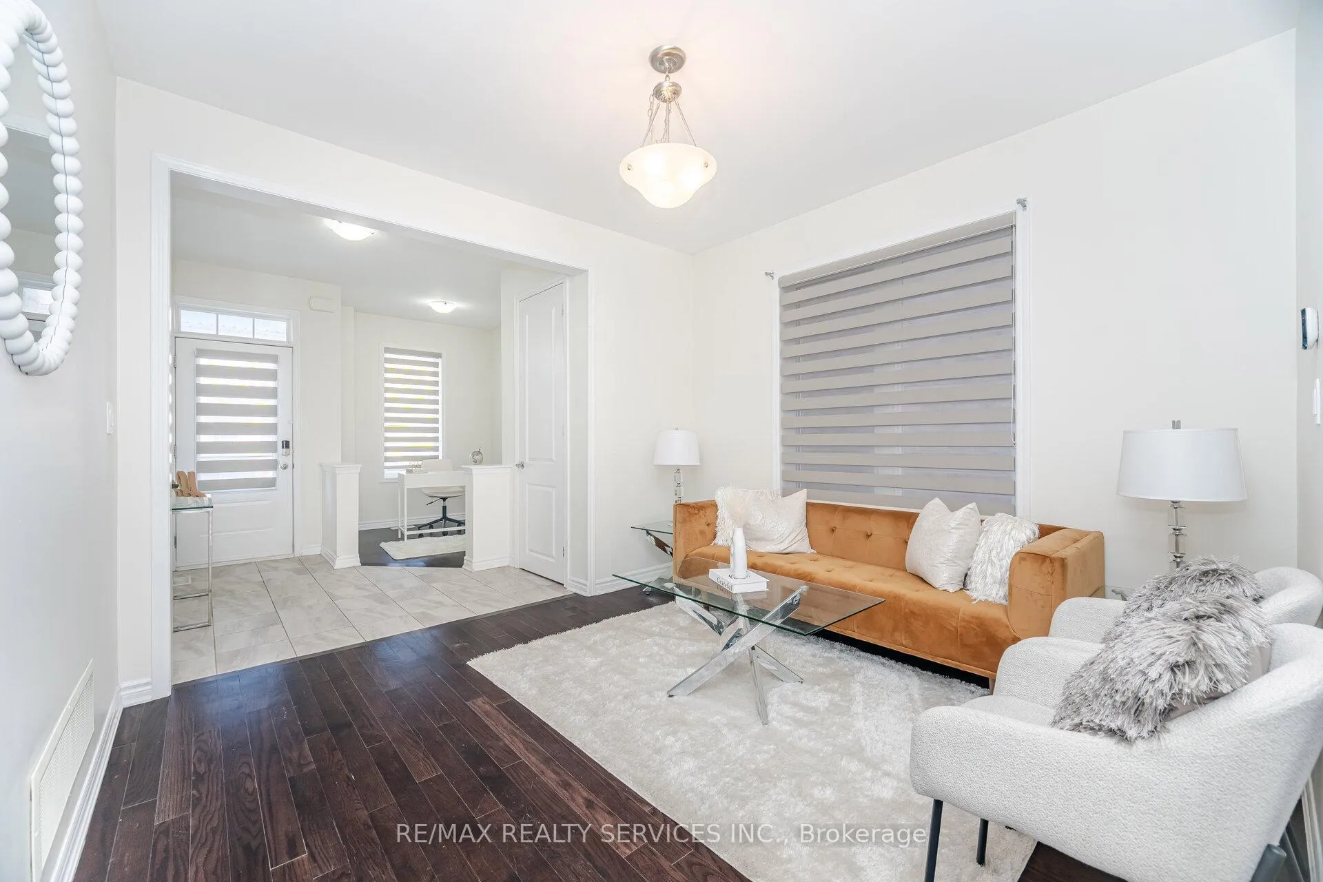 Photo 5 of 17 Averill Road, Brampton, Northwest Brampton — HOMEH