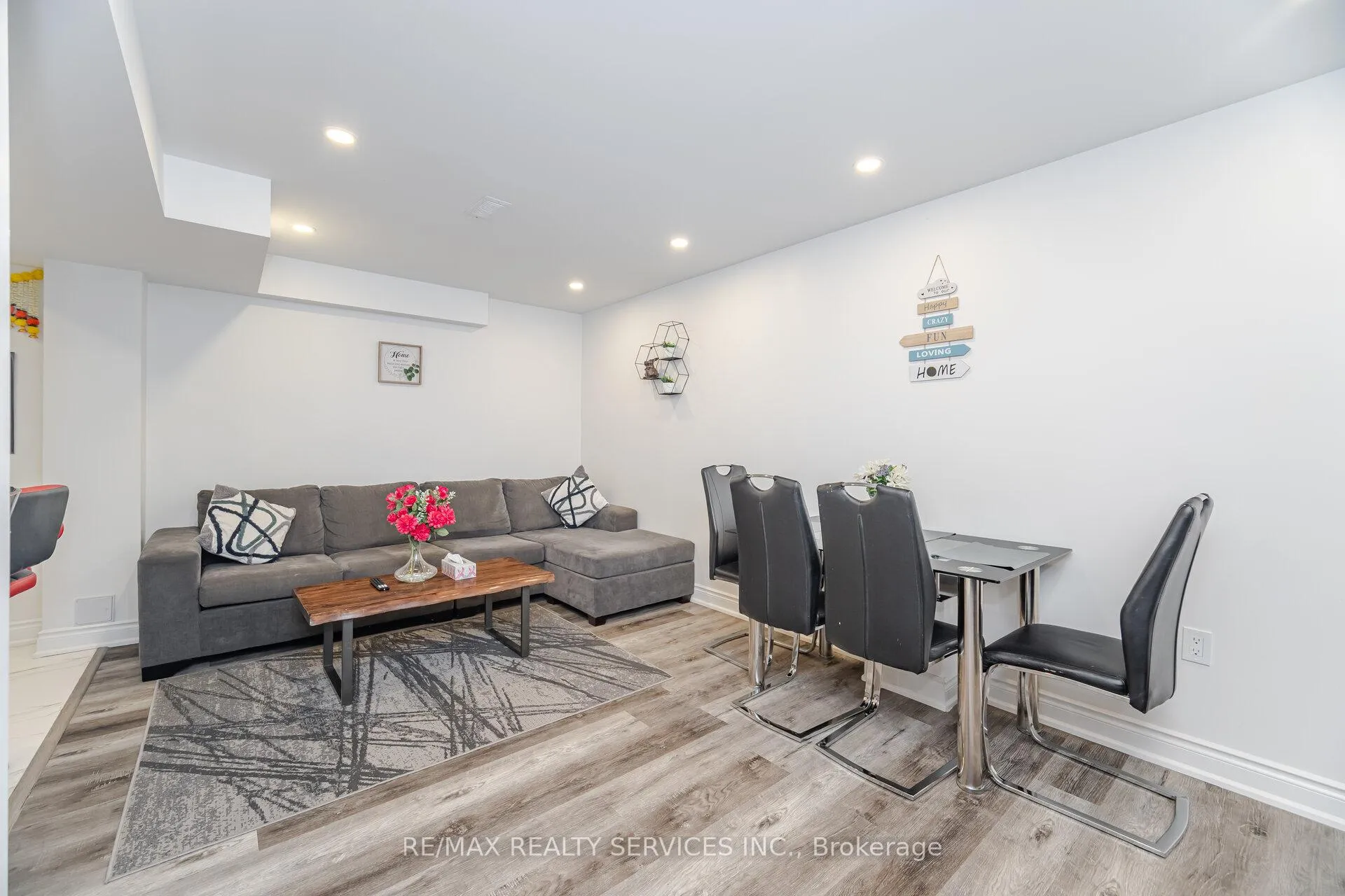 Photo 38 of 17 Averill Road, Brampton, Northwest Brampton — HOMEH