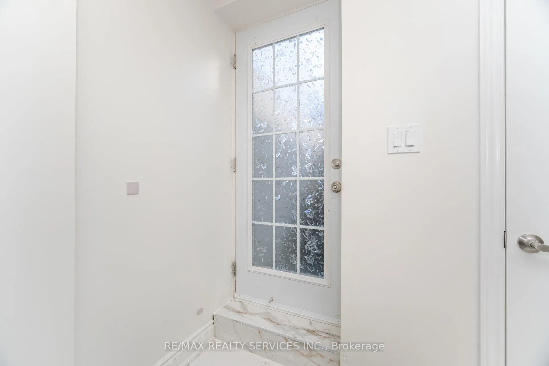 Photo 47 of 17 Averill Road, Brampton, Northwest Brampton — HOMEH