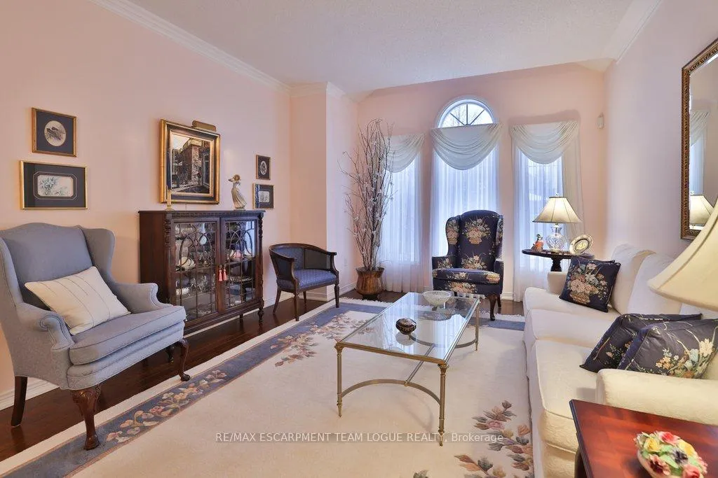 Photo 6 of 2182 Turnberry Road, Burlington, Rose — HOMEH